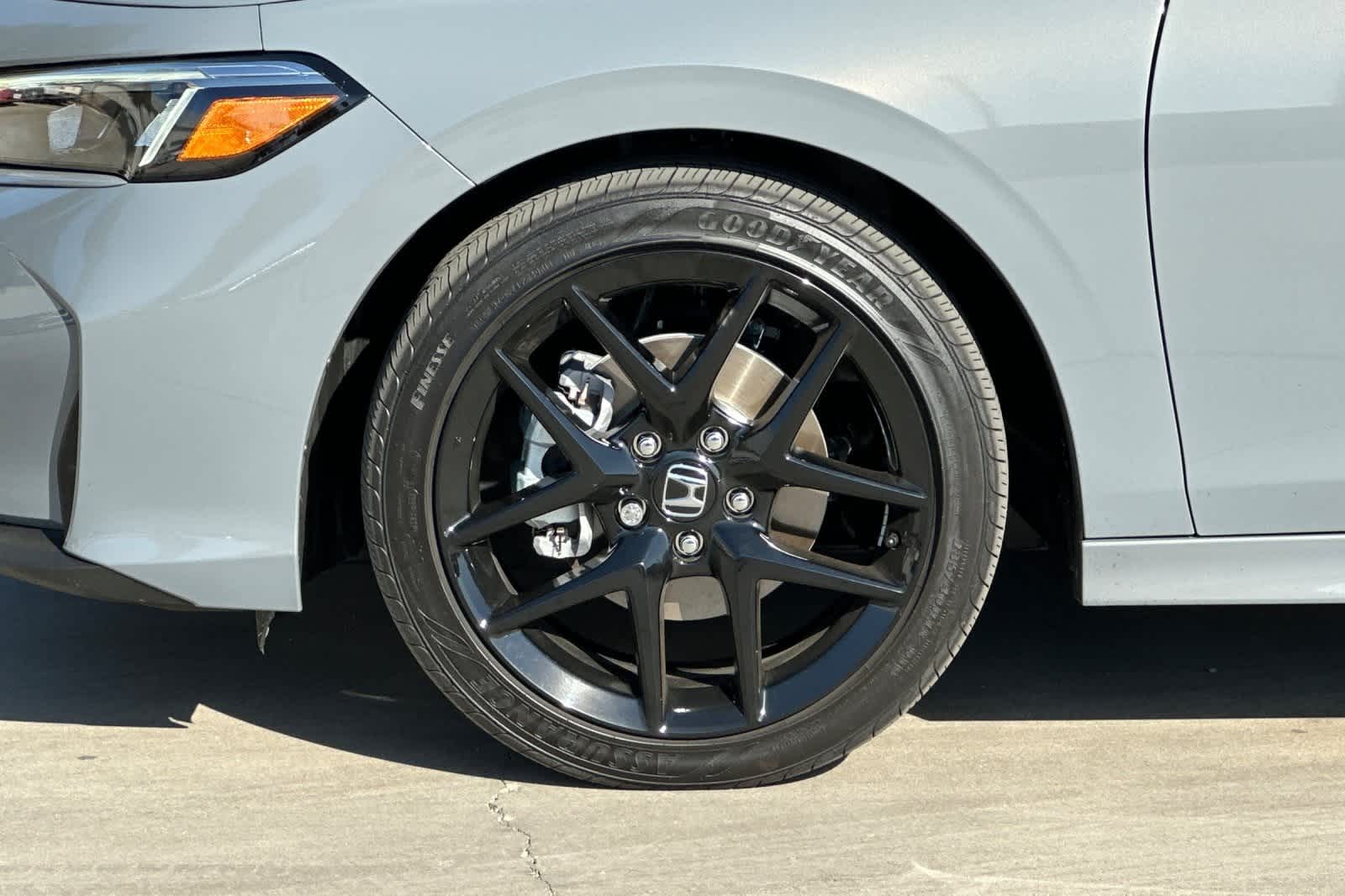 Thumbnail: 2025 Honda Civic - 12