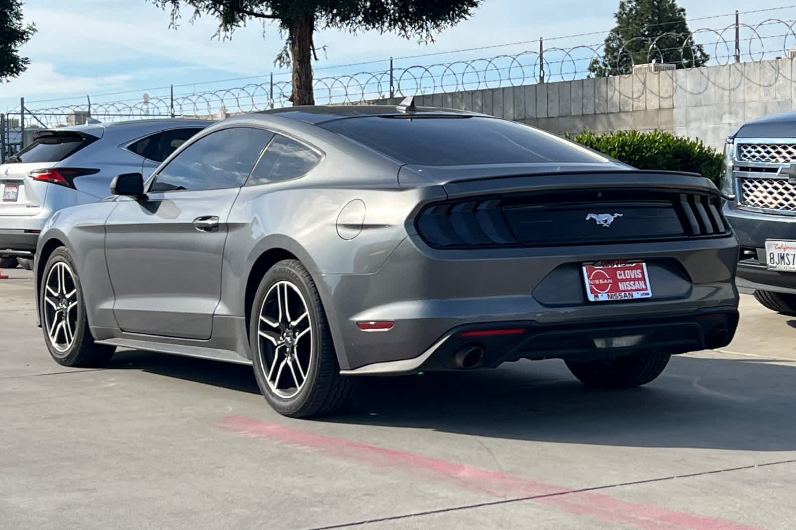 Thumbnail: 2022 Ford Mustang - 7
