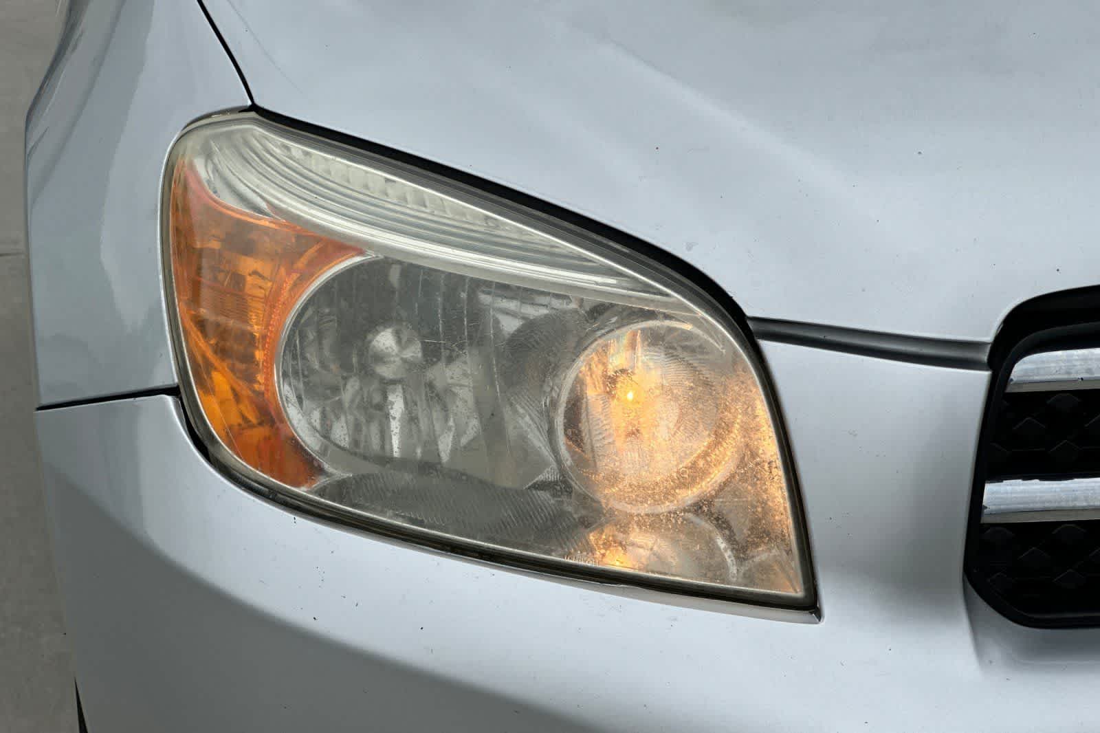 Thumbnail: 2008 Toyota RAV4 - 31