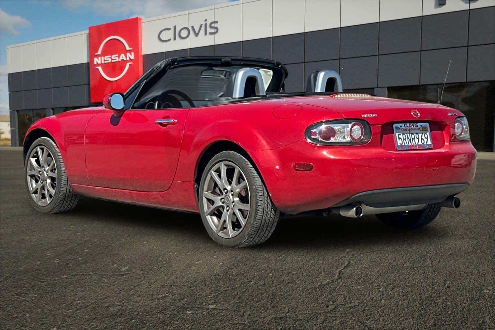 Thumbnail: 2006 Mazda MX-5 Miata - 6