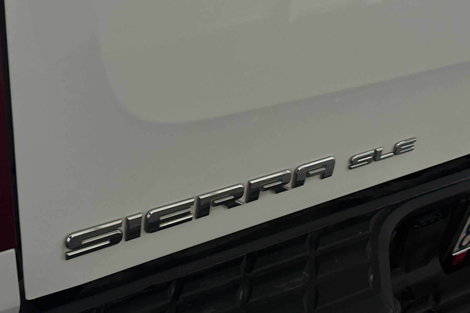 Thumbnail: 2013 GMC Sierra 1500 - 17