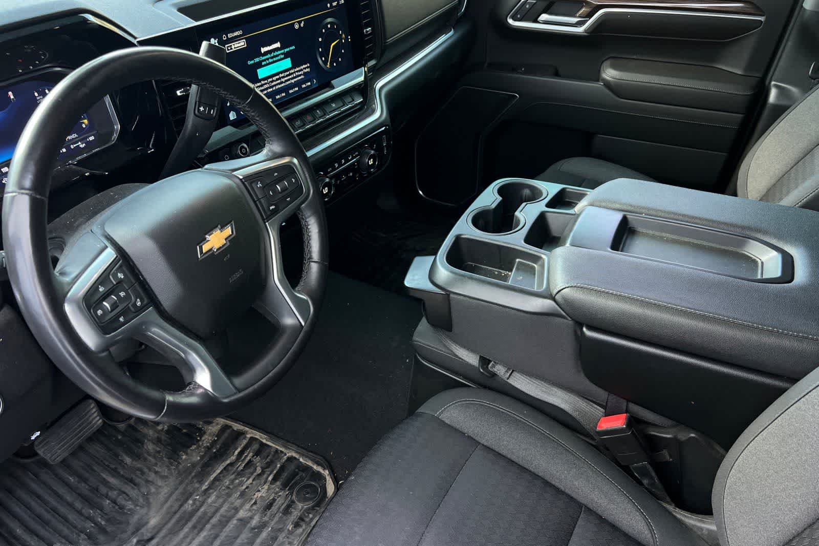 Thumbnail: 2022 Chevrolet Silverado 1500 - 14