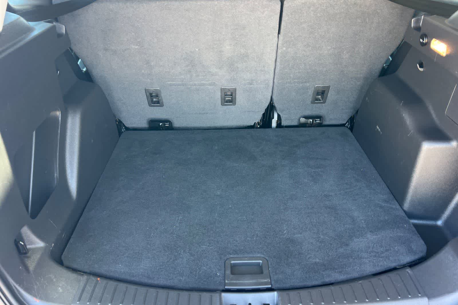 Thumbnail: 2018 Ford Escape - 18