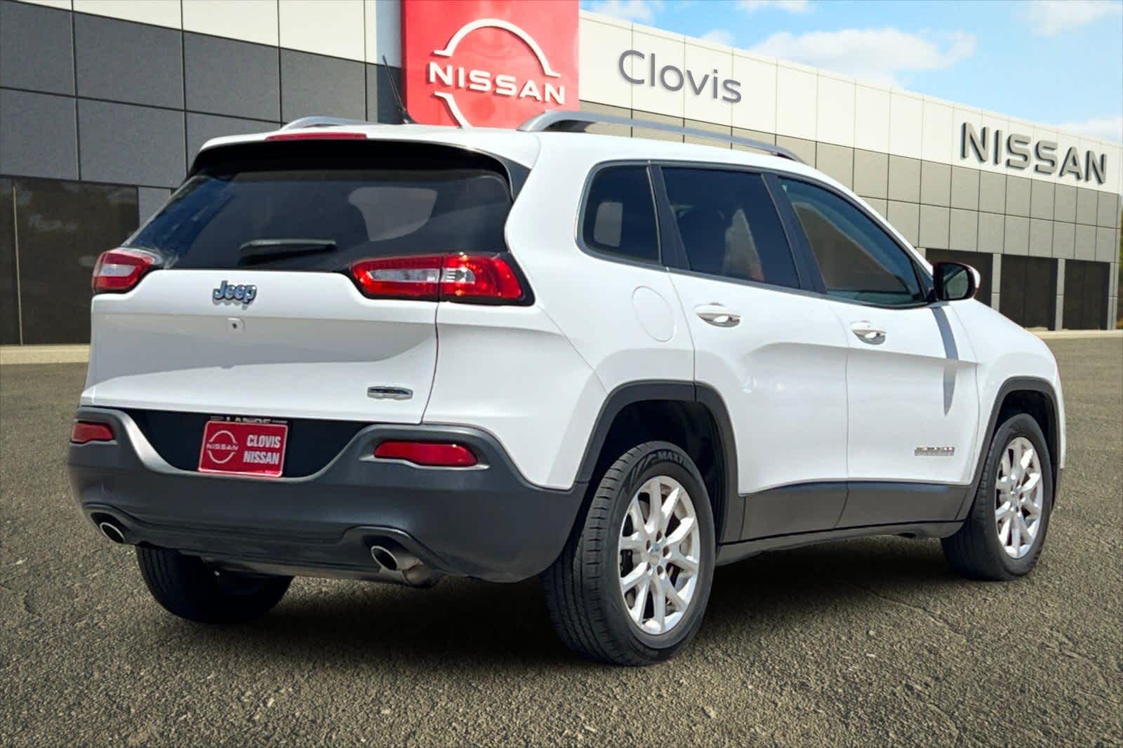 Thumbnail: 2014 Jeep Cherokee - 3