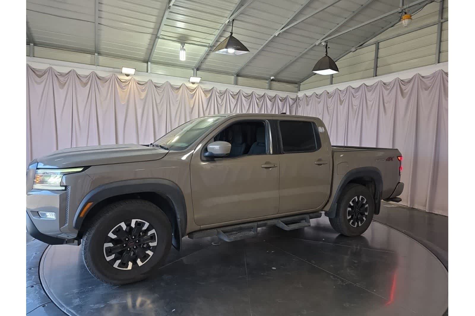 Thumbnail: 2023 Nissan Frontier - 4