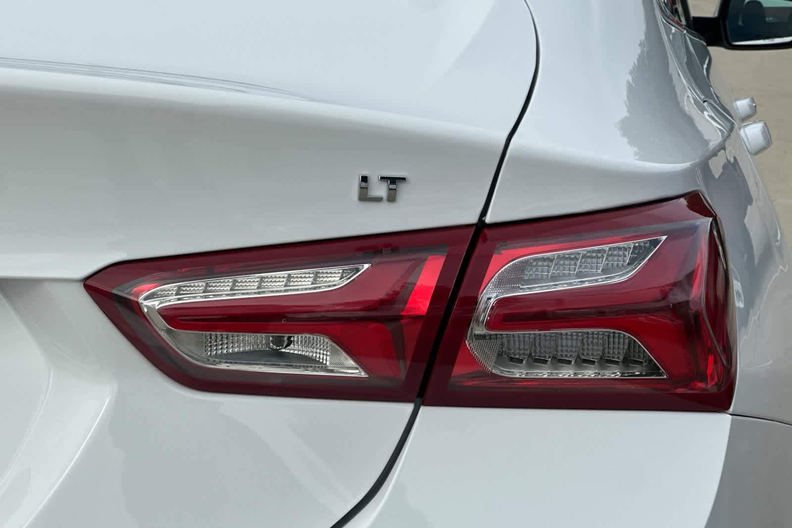 Thumbnail: 2022 Chevrolet Malibu - 34