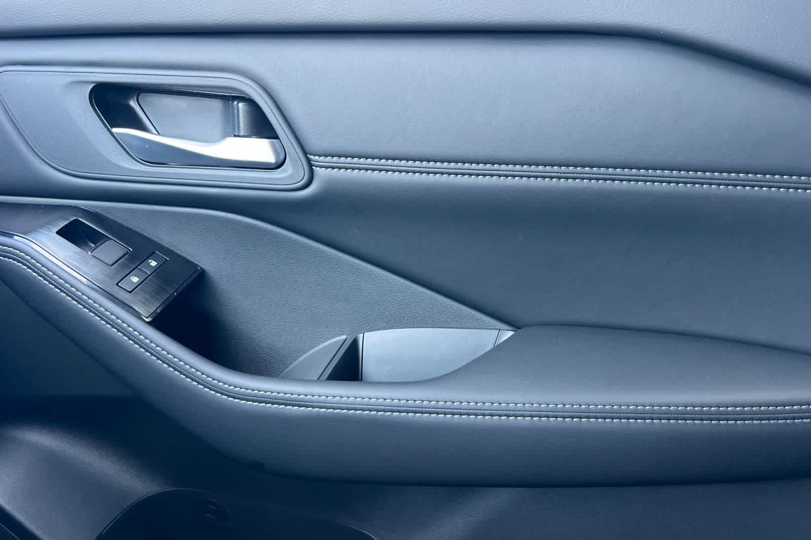 Thumbnail: 2026 Nissan Rogue - 21