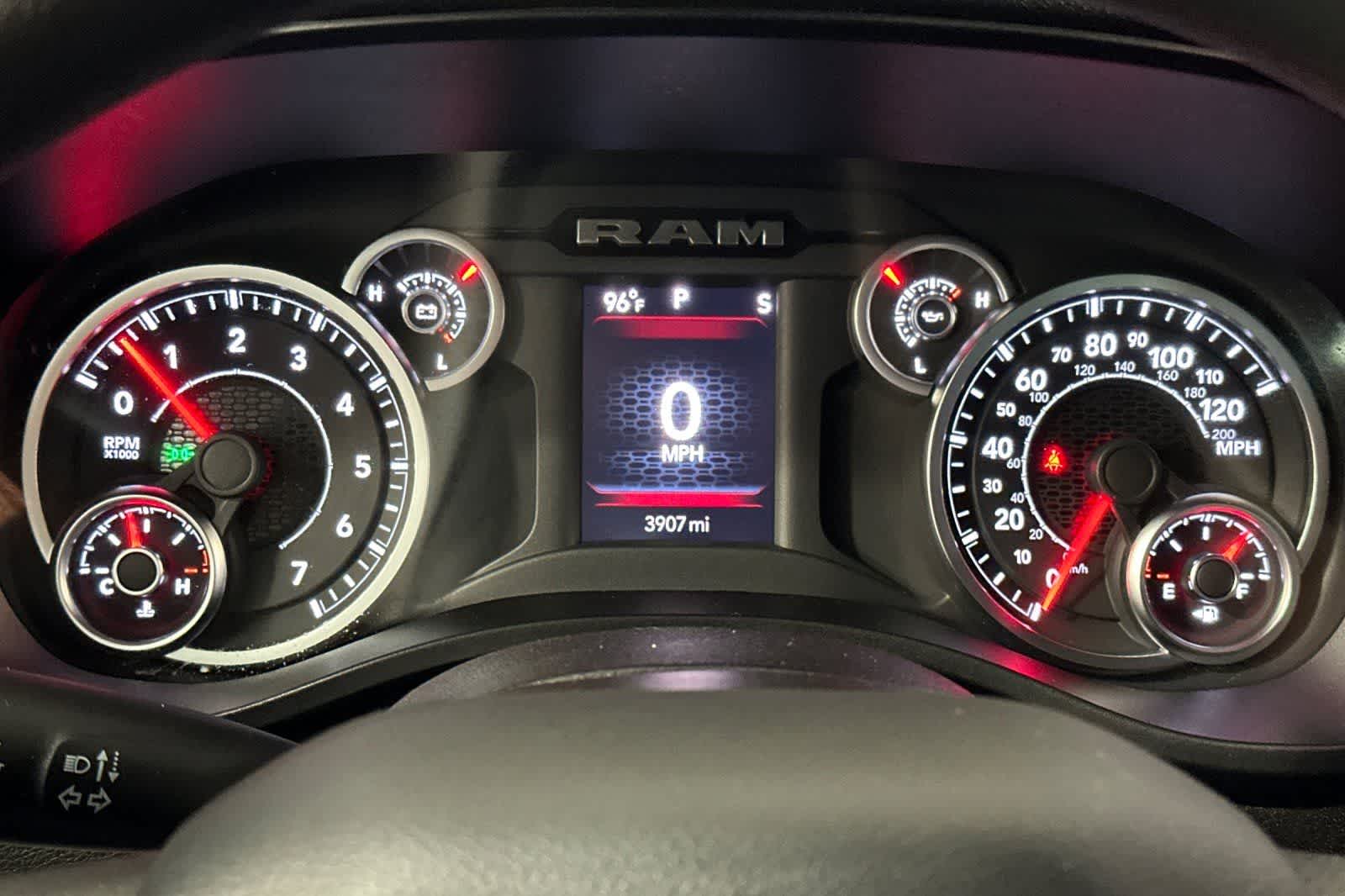 Thumbnail: 2025 RAM 1500 - 31