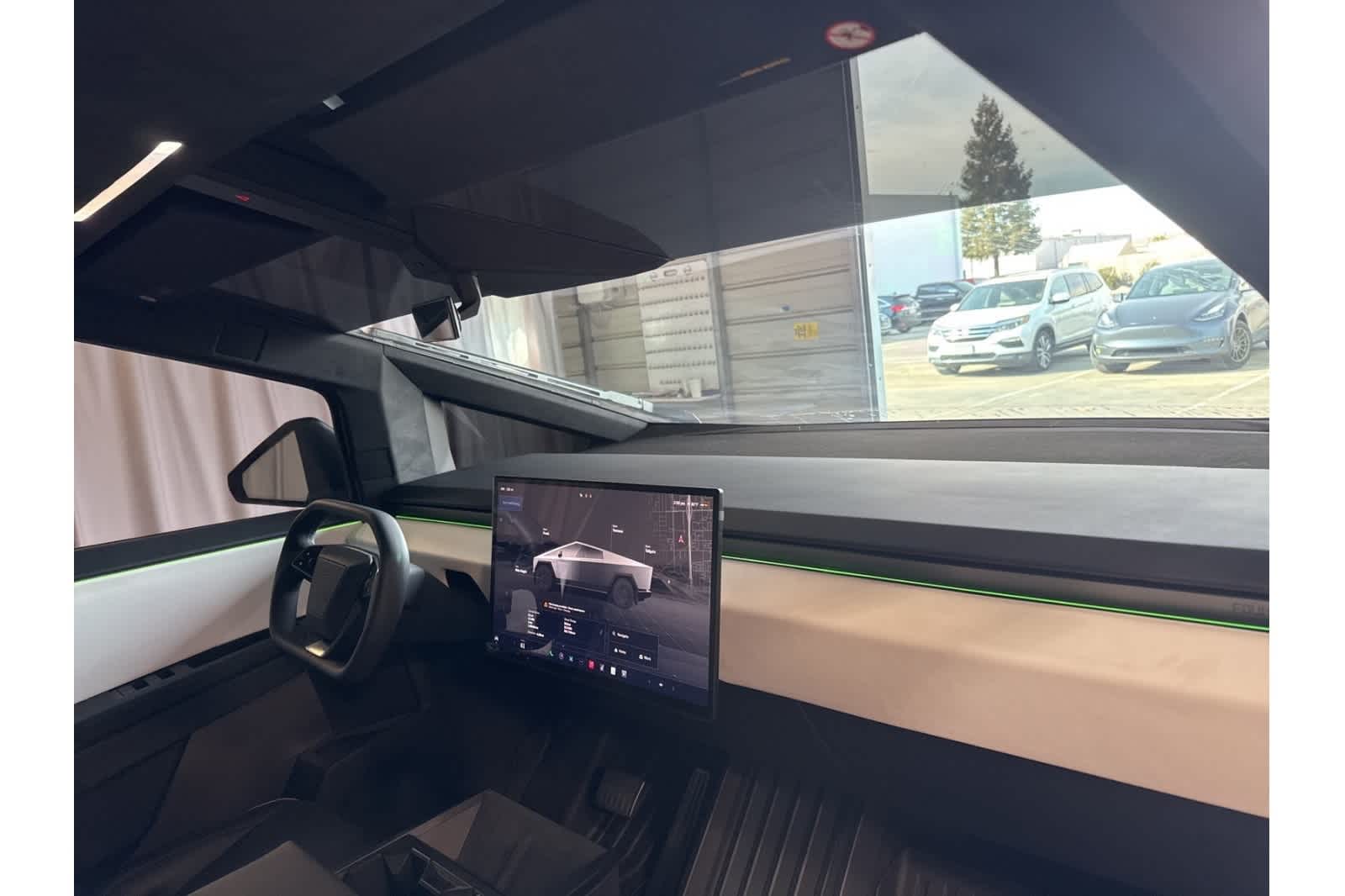 Thumbnail: 2024 Tesla Cybertruck - 12