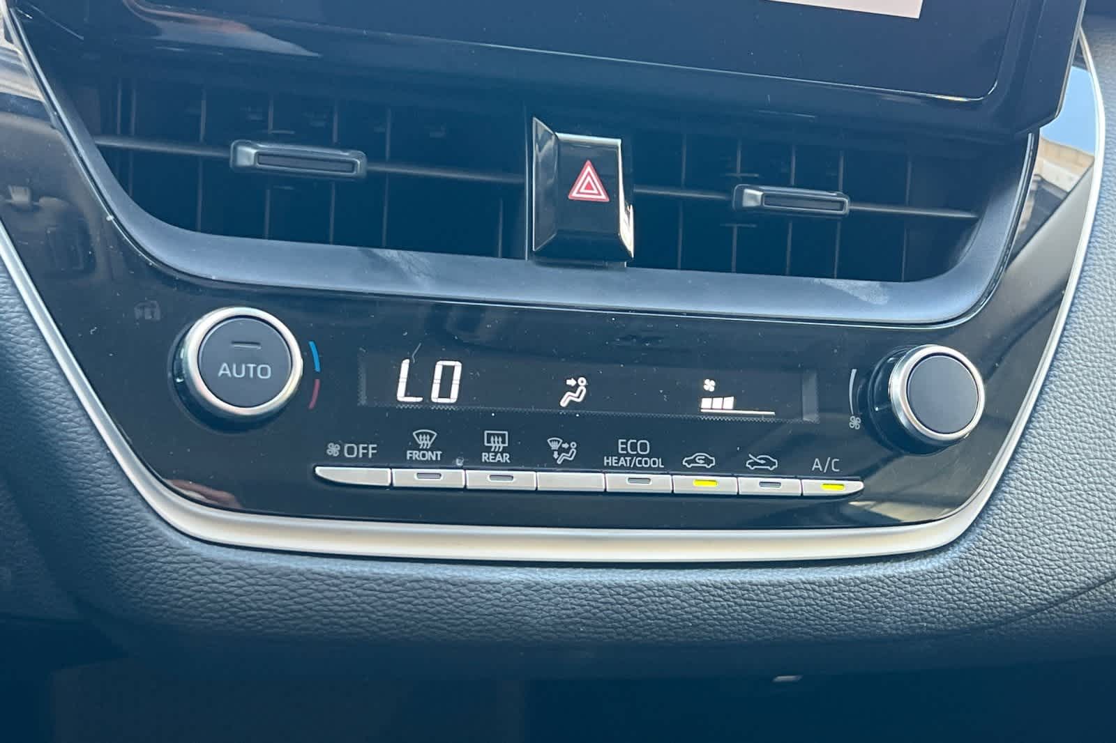 Thumbnail: 2024 Toyota Corolla - 22