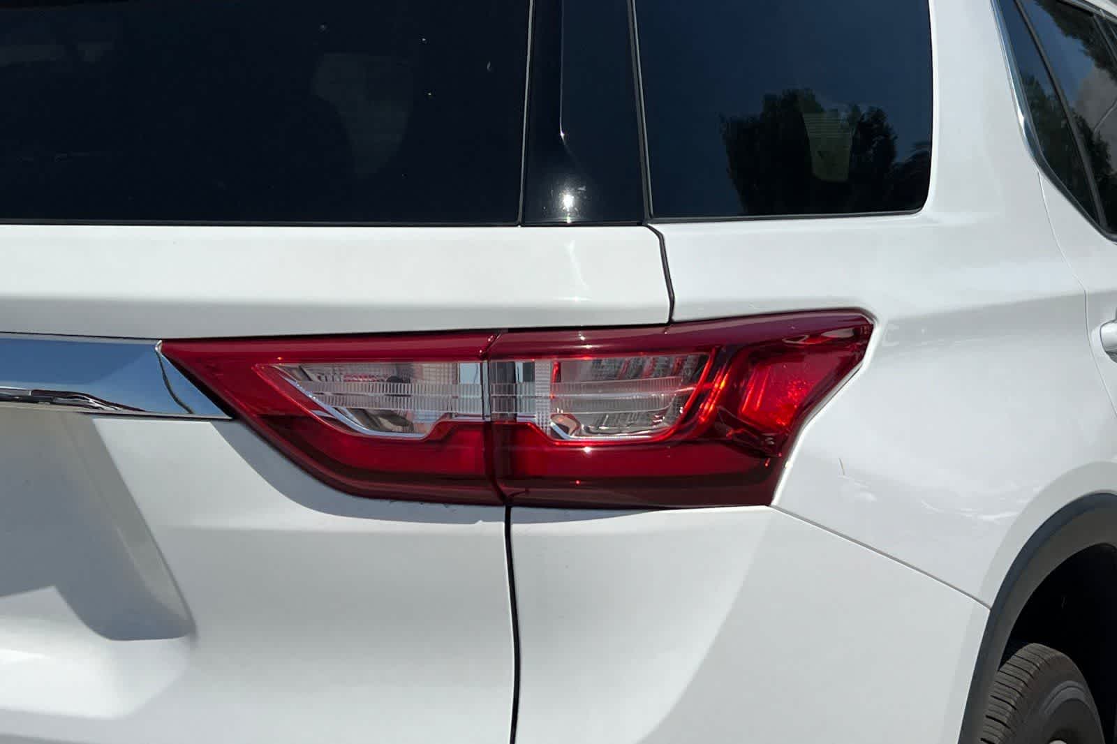 Thumbnail: 2020 Chevrolet Traverse - 13