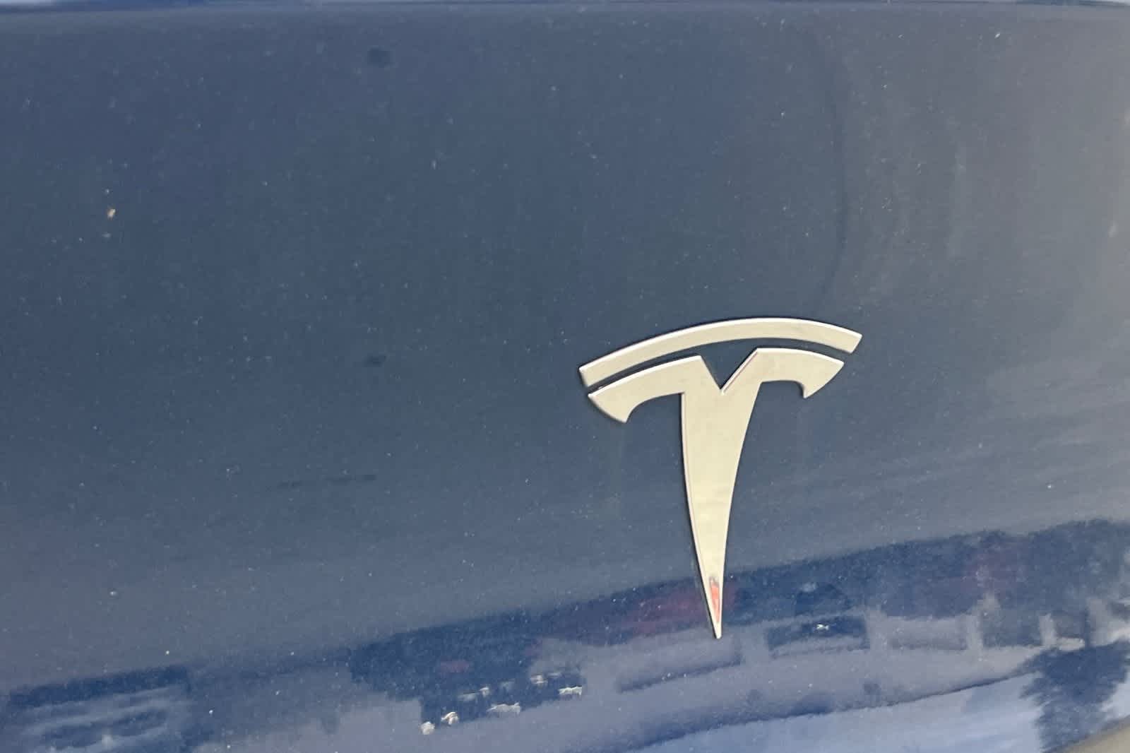 Thumbnail: 2021 Tesla Model Y - 15