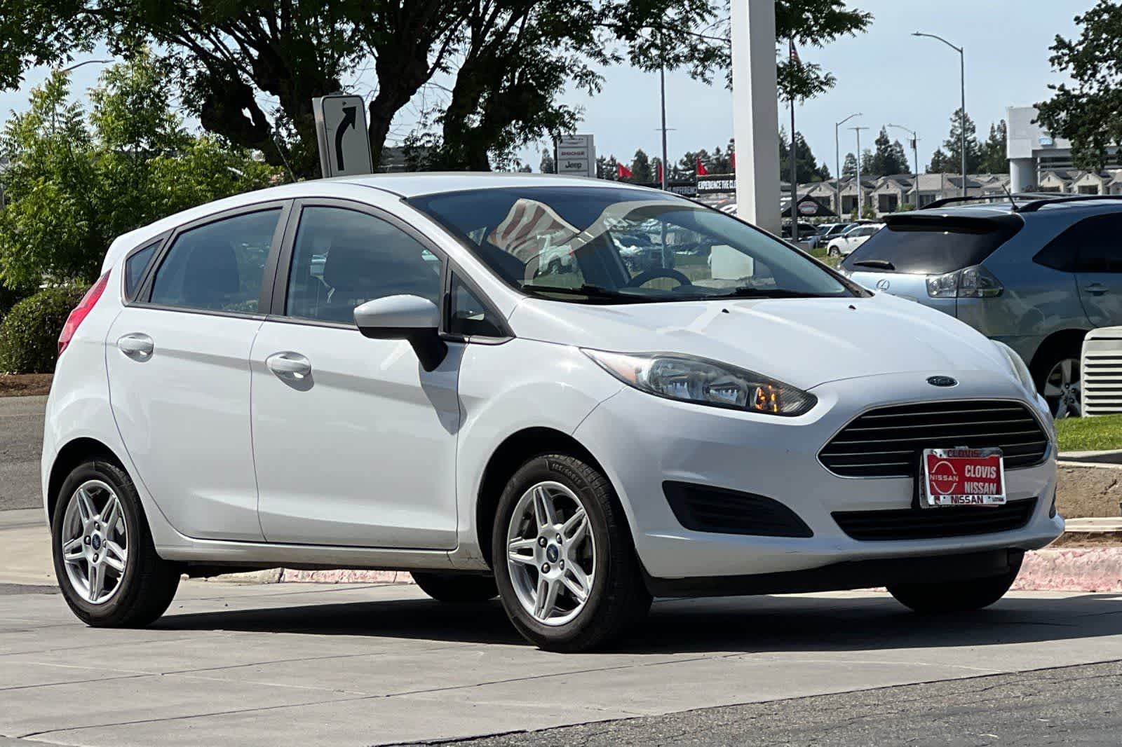 Thumbnail: 2019 Ford Fiesta - 10