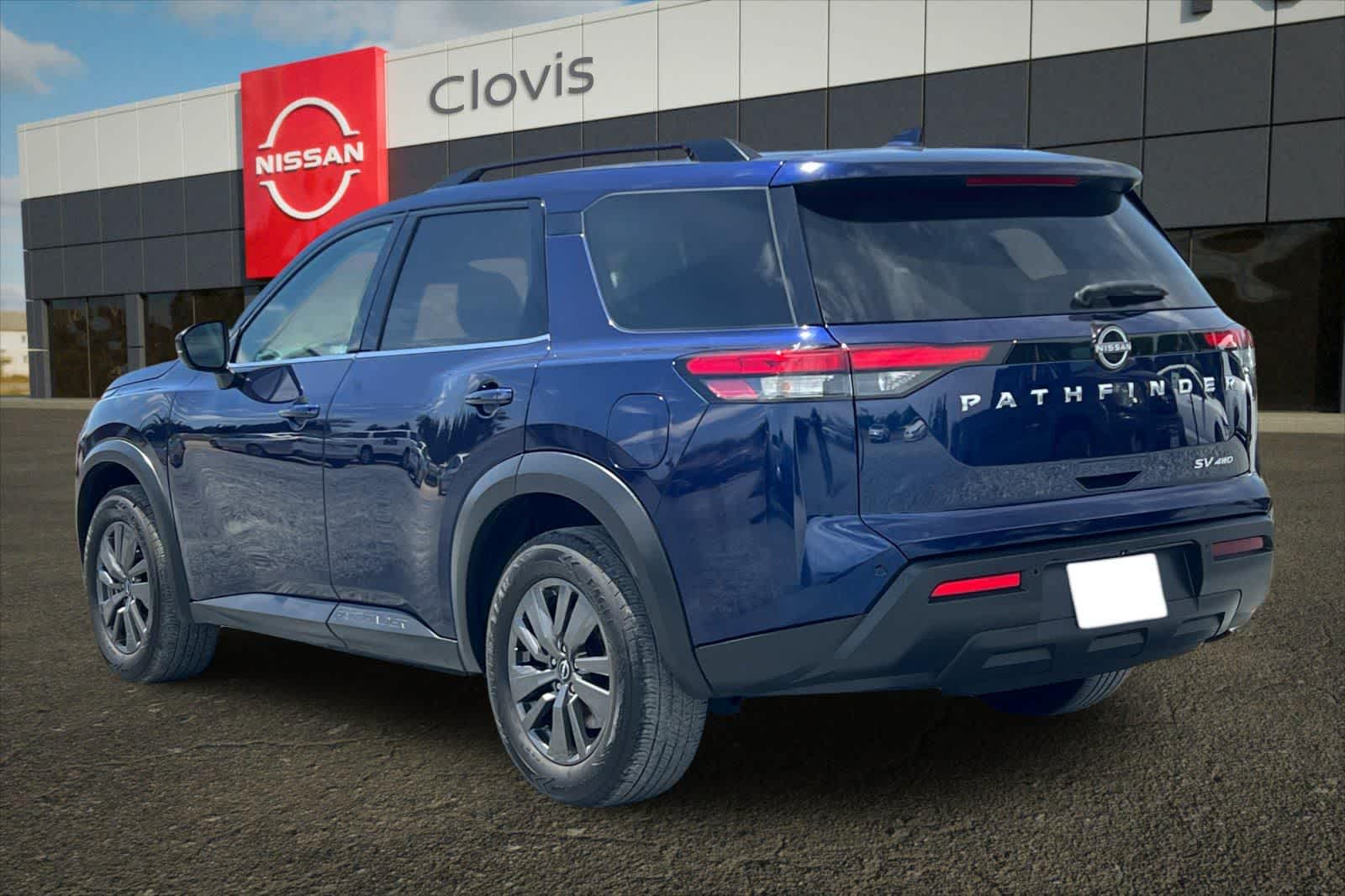 Thumbnail: 2022 Nissan Pathfinder - 6
