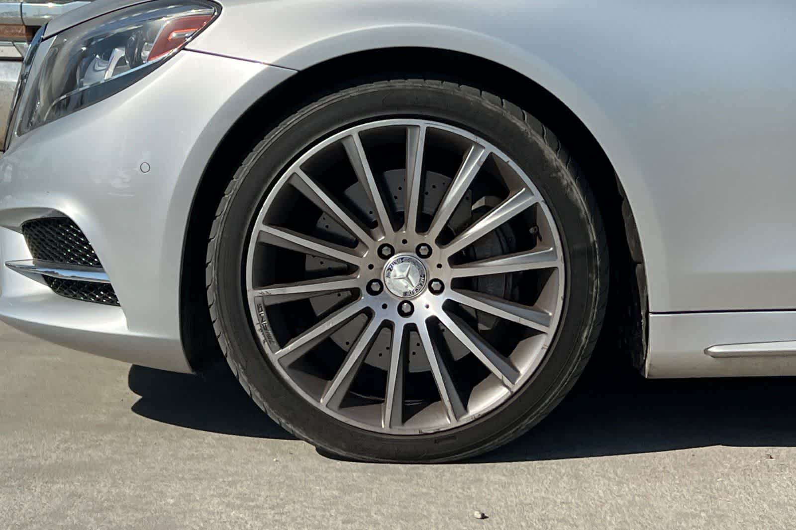 Thumbnail: 2015 Mercedes-Benz S-Class - 12