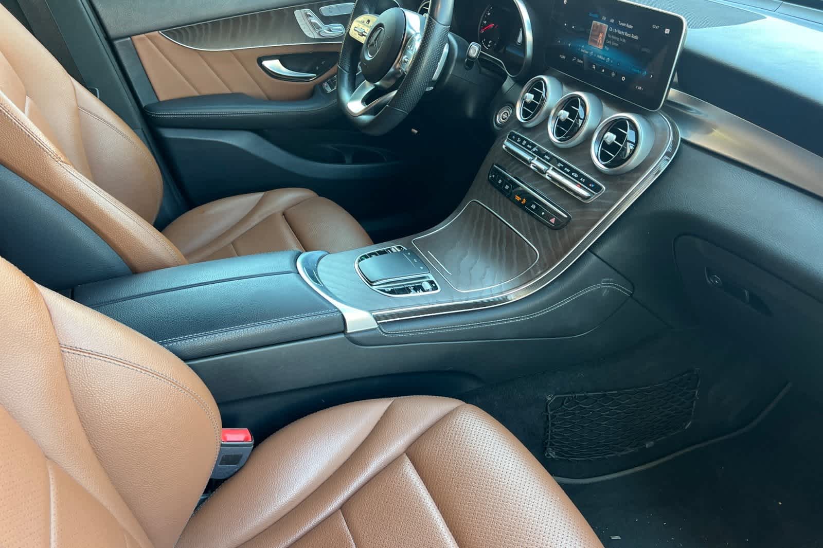 Thumbnail: 2020 Mercedes-Benz GLC - 19