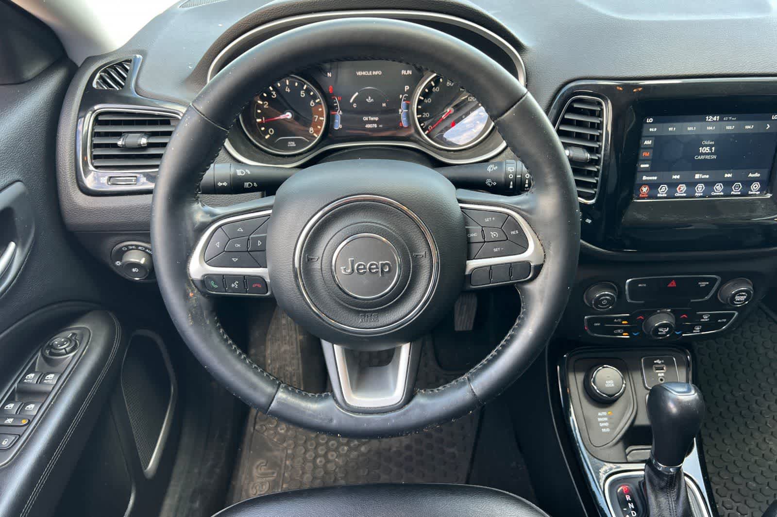 Thumbnail: 2021 Jeep Compass - 16