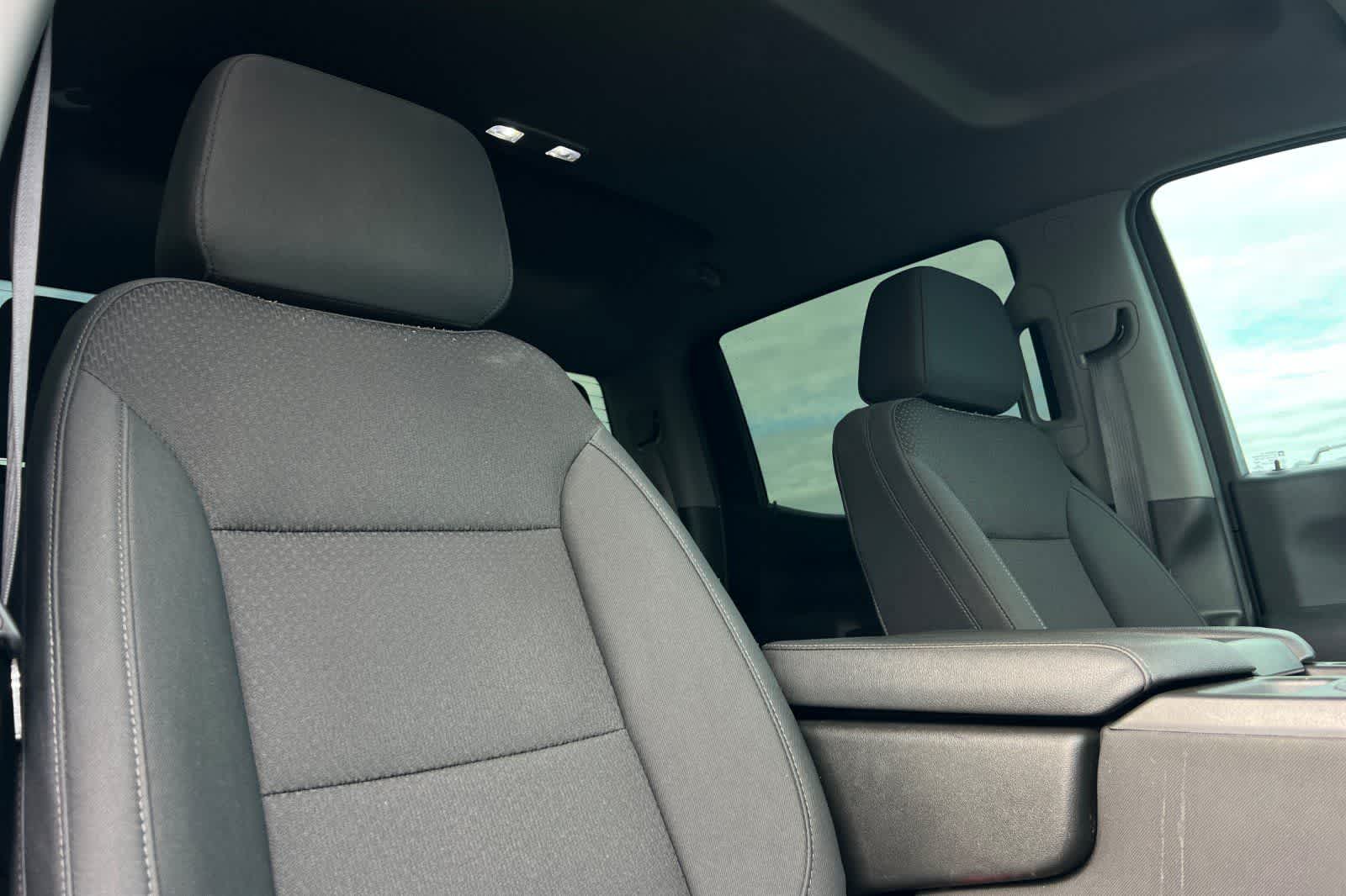 Thumbnail: 2021 Chevrolet Silverado 1500 - 18