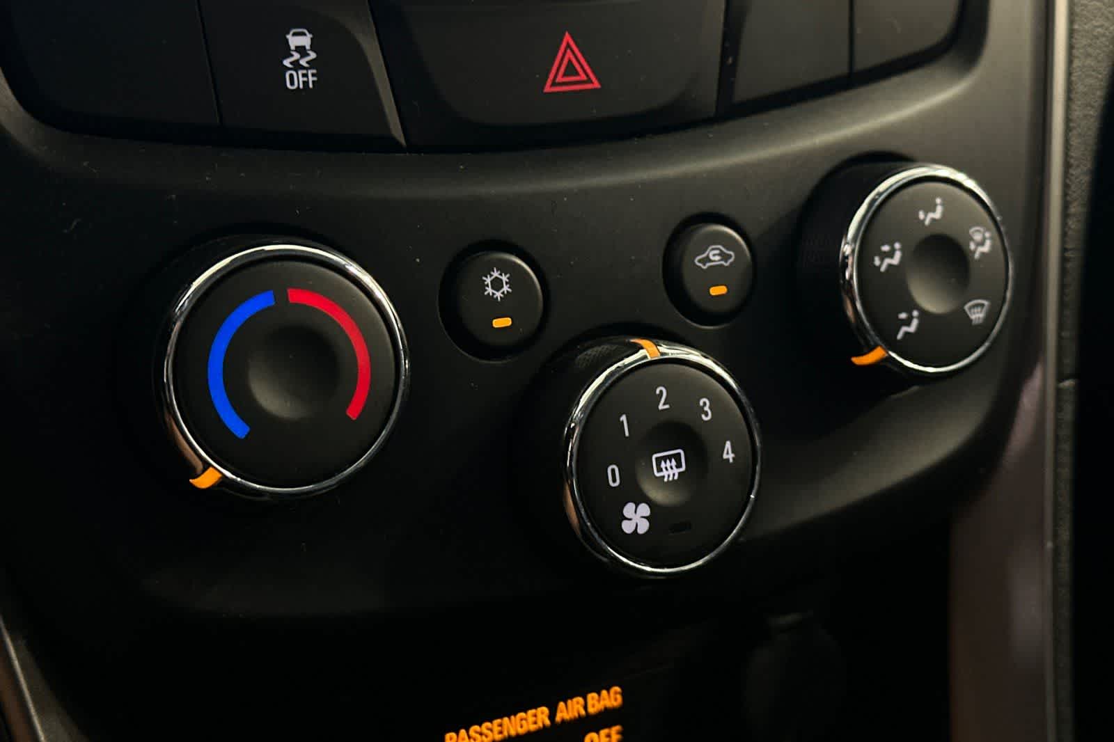 Thumbnail: 2020 Chevrolet Trax - 22