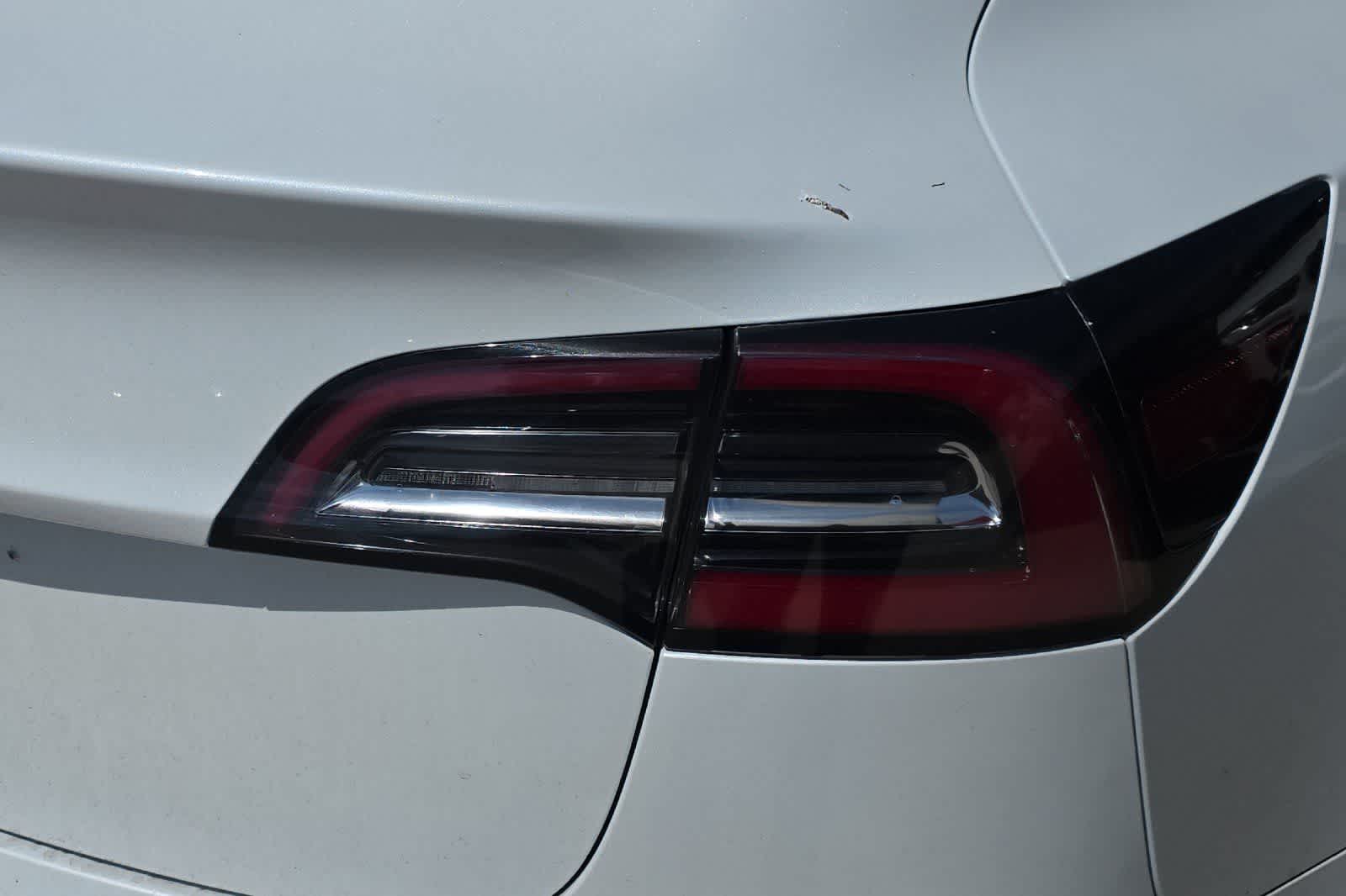 Thumbnail: 2020 Tesla Model 3 - 13