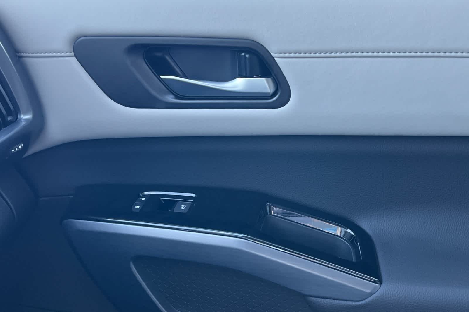 Thumbnail: 2025 Nissan Pathfinder - 21