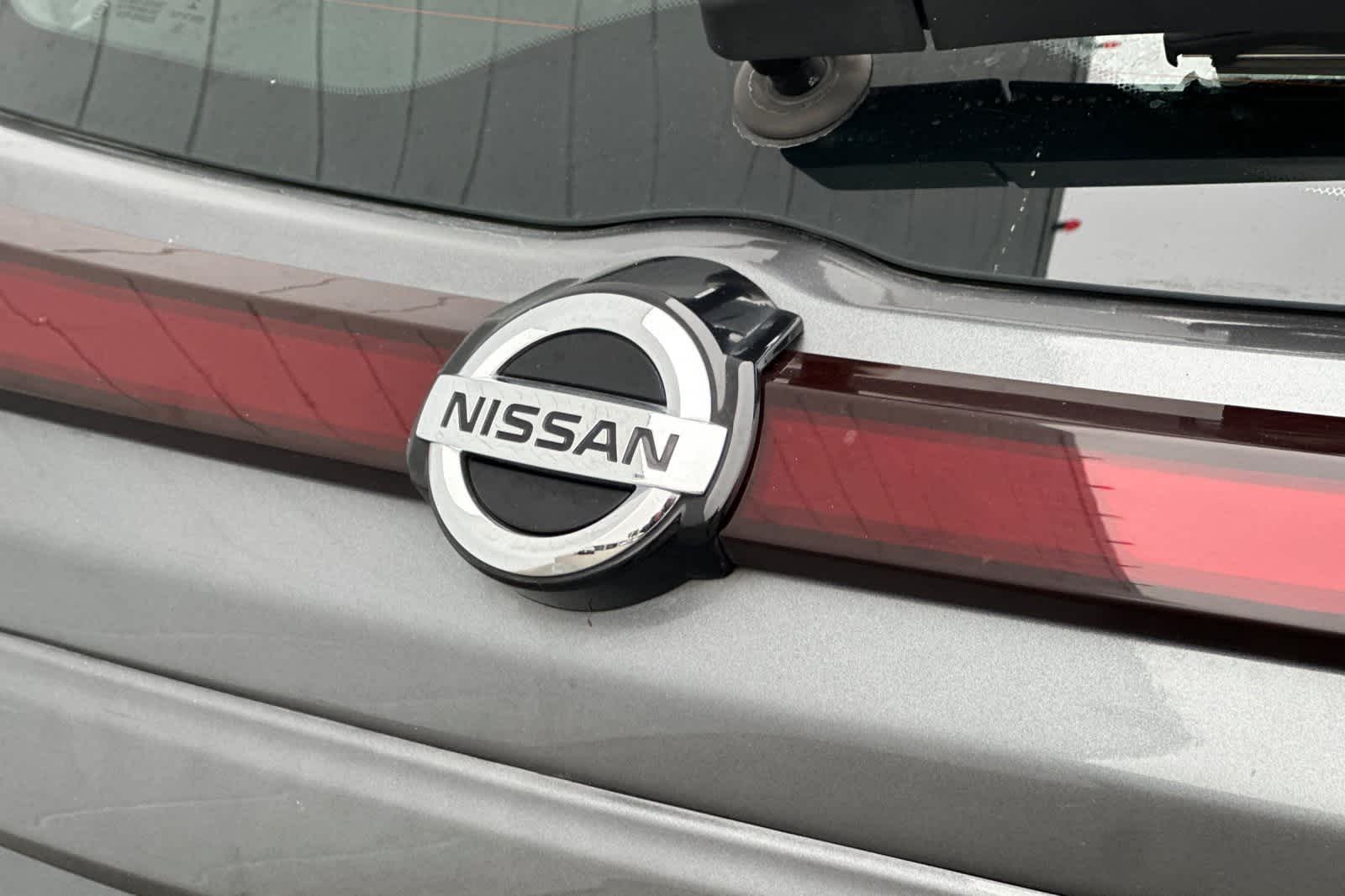 Thumbnail: 2021 Nissan Kicks - 17