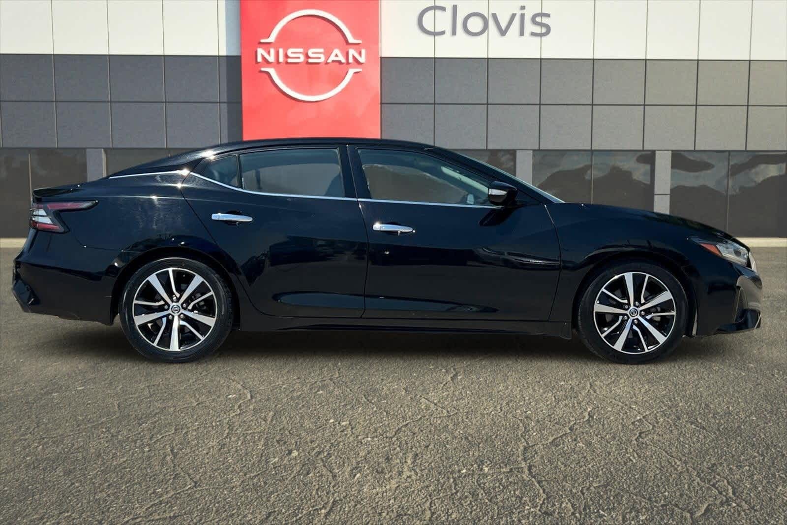 2021 Nissan Maxima SV 5