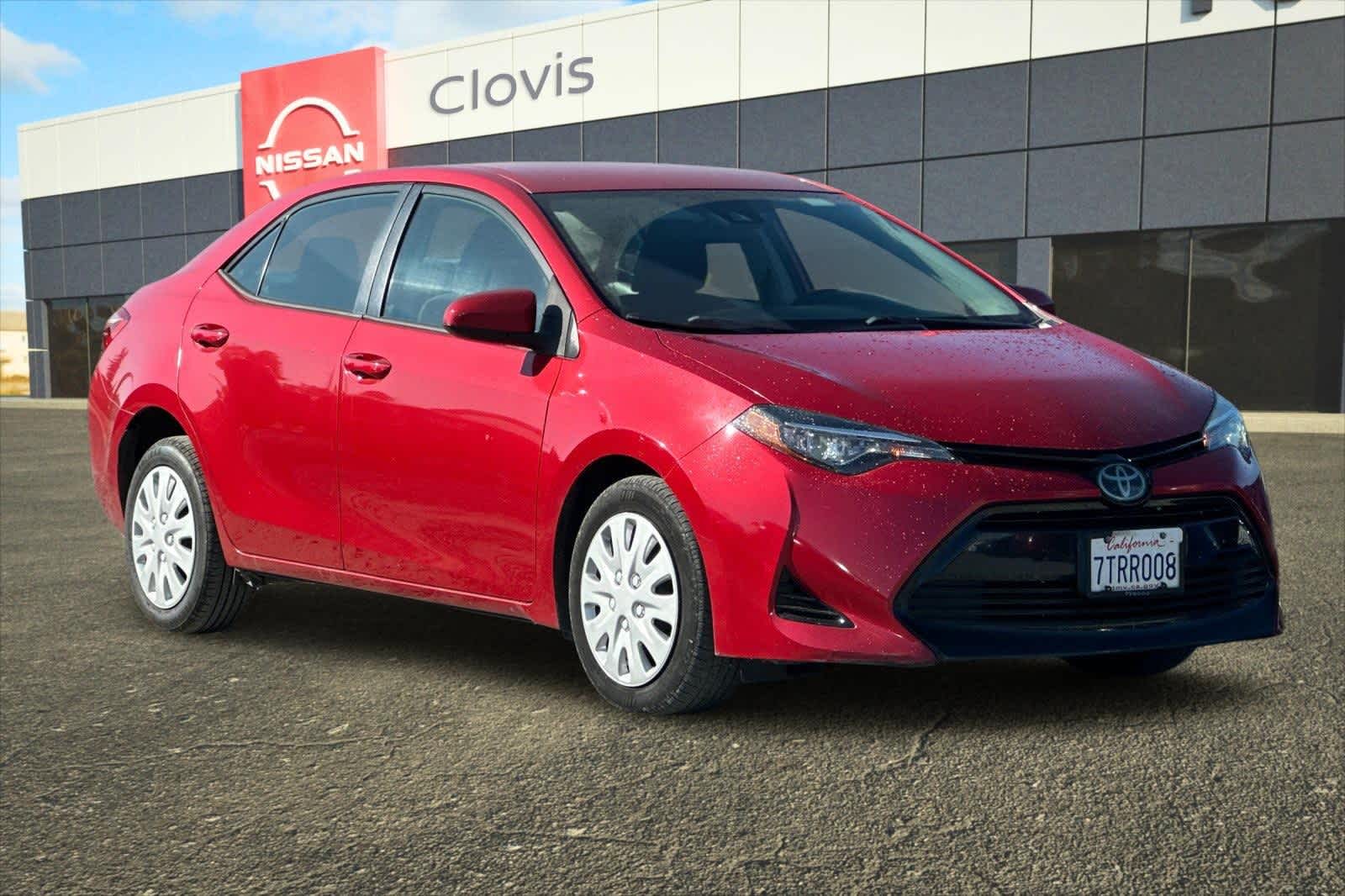 Thumbnail: 2017 Toyota Corolla - 10