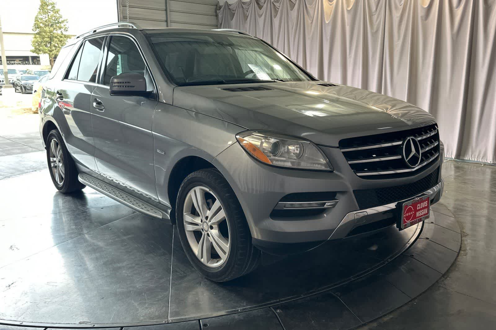 Thumbnail: 2012 Mercedes-Benz M-Class - 10