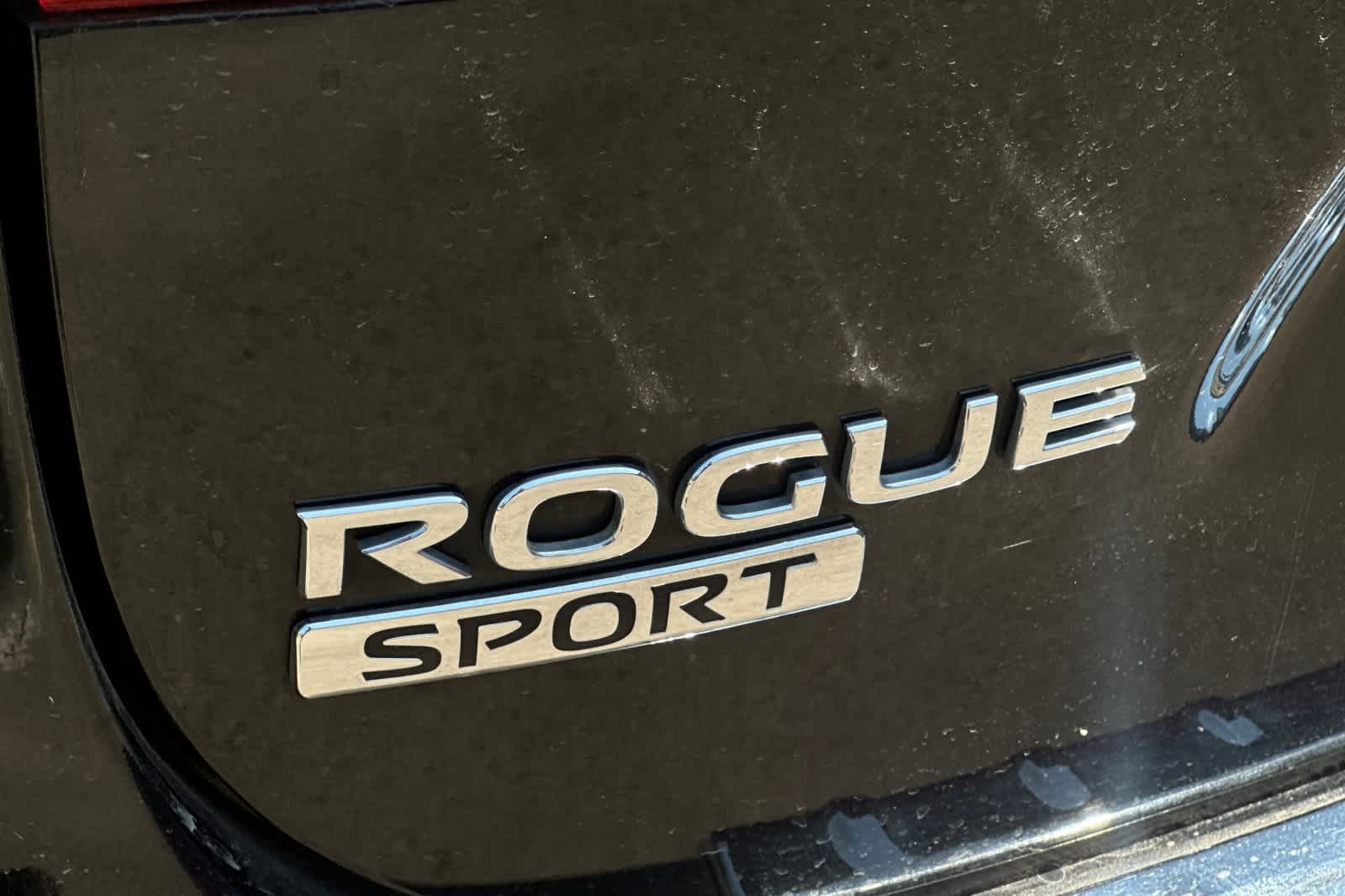 Thumbnail: 2017 Nissan Rogue Sport - 13