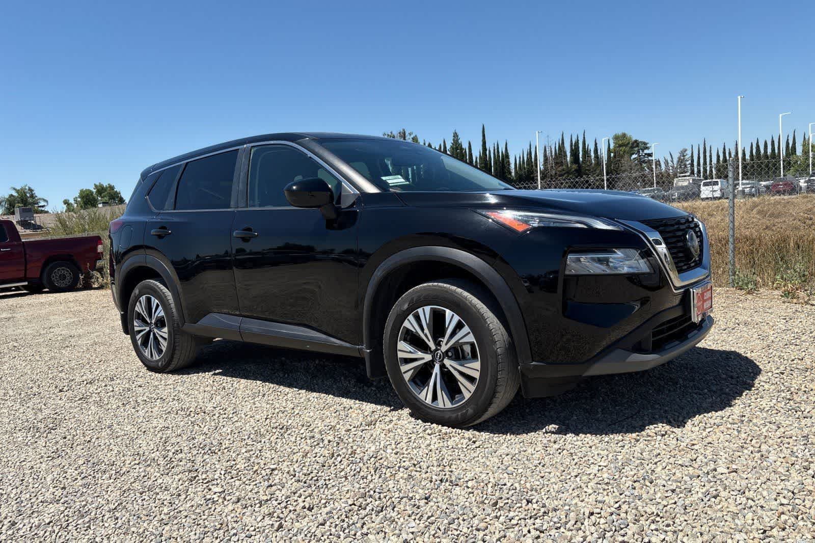 Thumbnail: 2023 Nissan Rogue - 10
