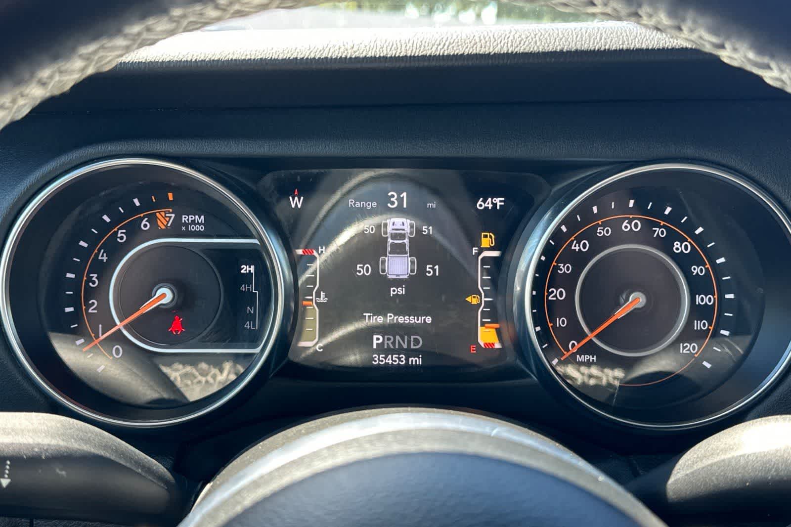 Thumbnail: 2022 Jeep Gladiator - 30