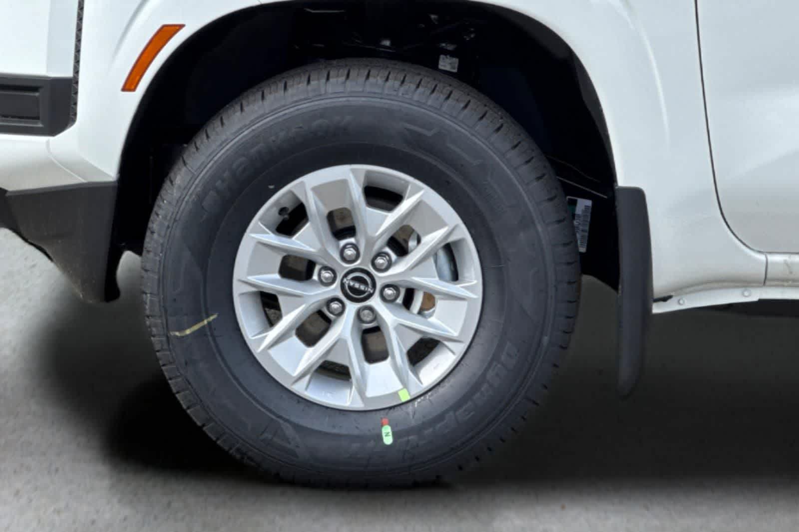 Thumbnail: 2026 Nissan Frontier - 29