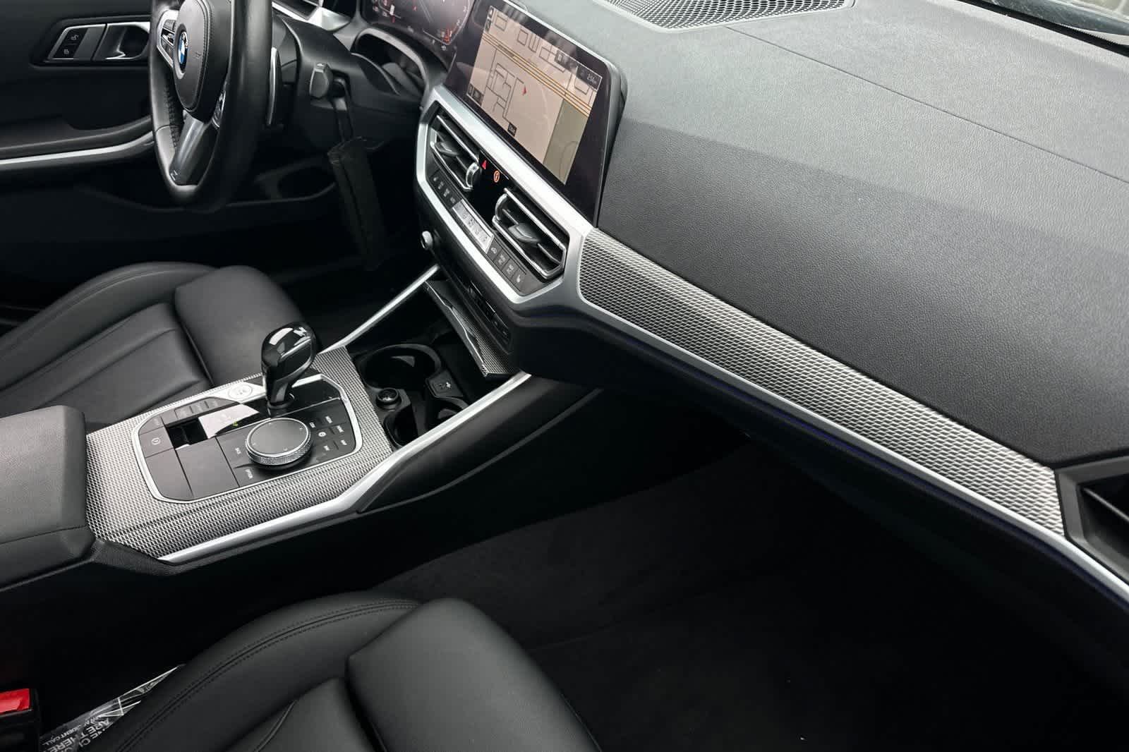 Thumbnail: 2020 BMW 3 Series - 16