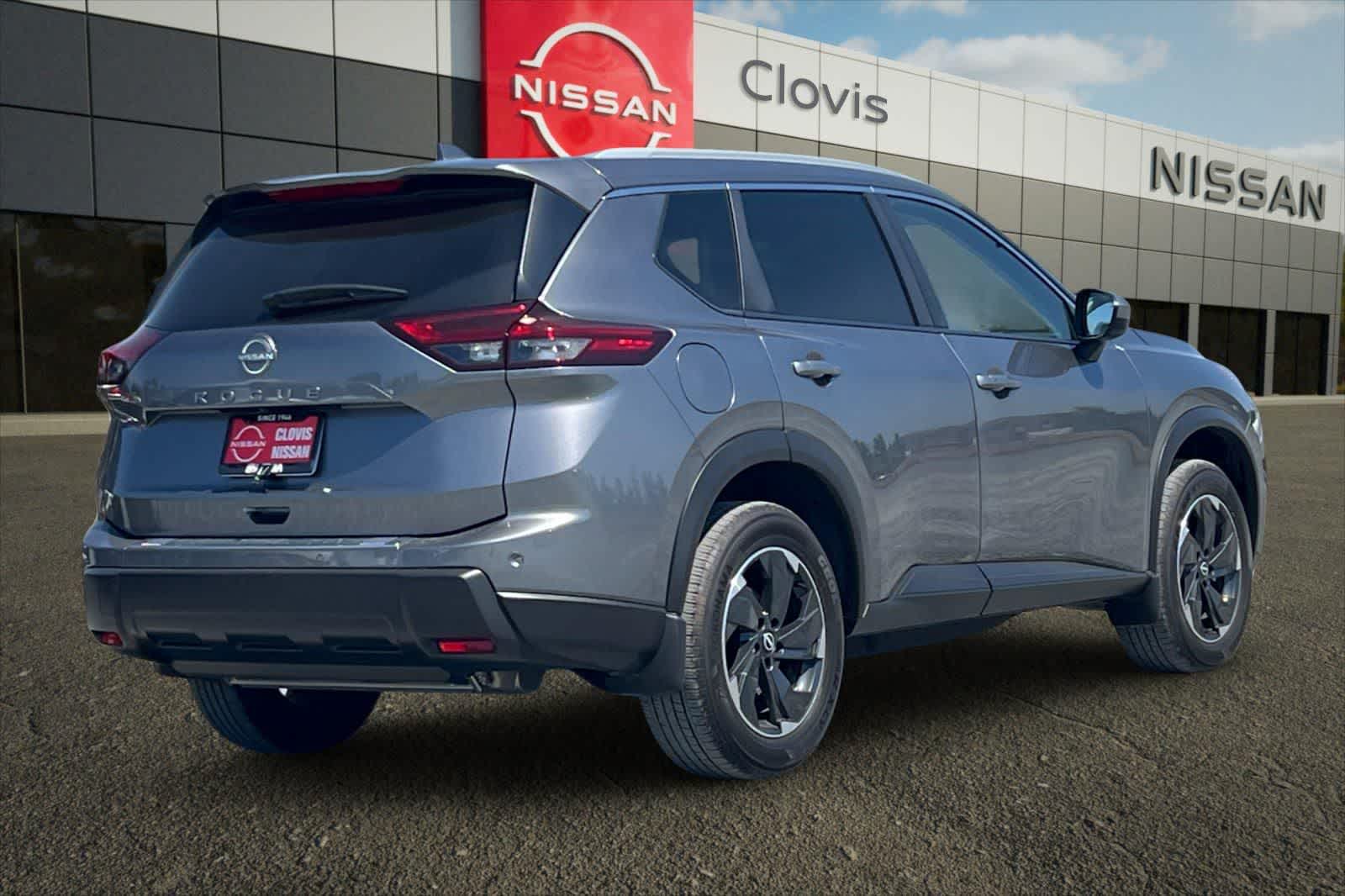Thumbnail: 2025 Nissan Rogue - 3