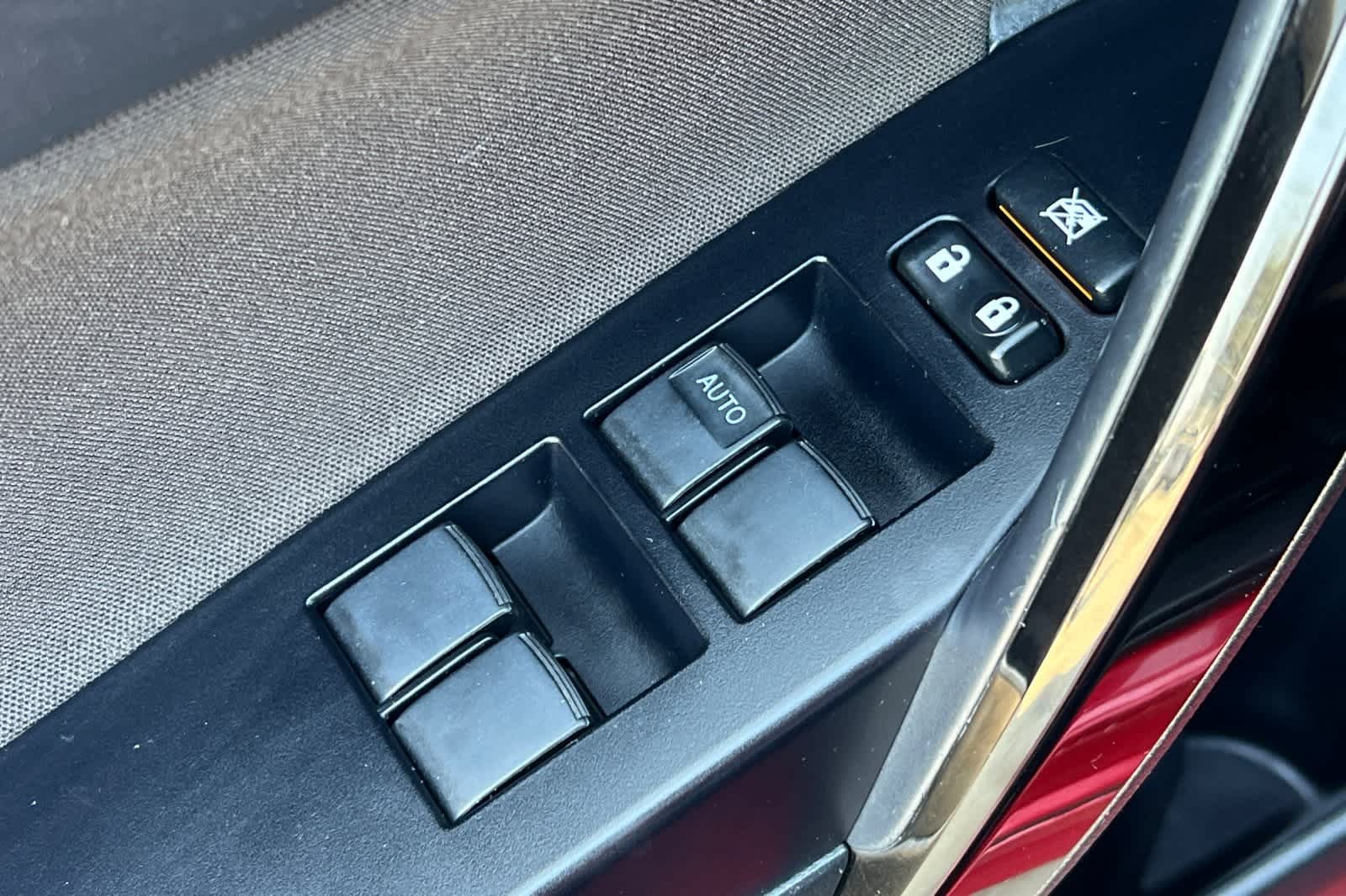 Thumbnail: 2018 Toyota Corolla iM - 14