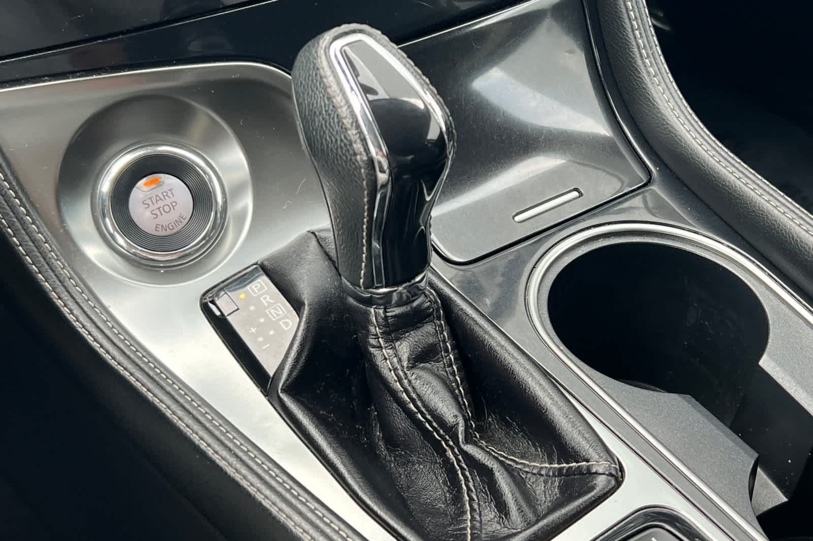 Thumbnail: 2020 Nissan Maxima - 25