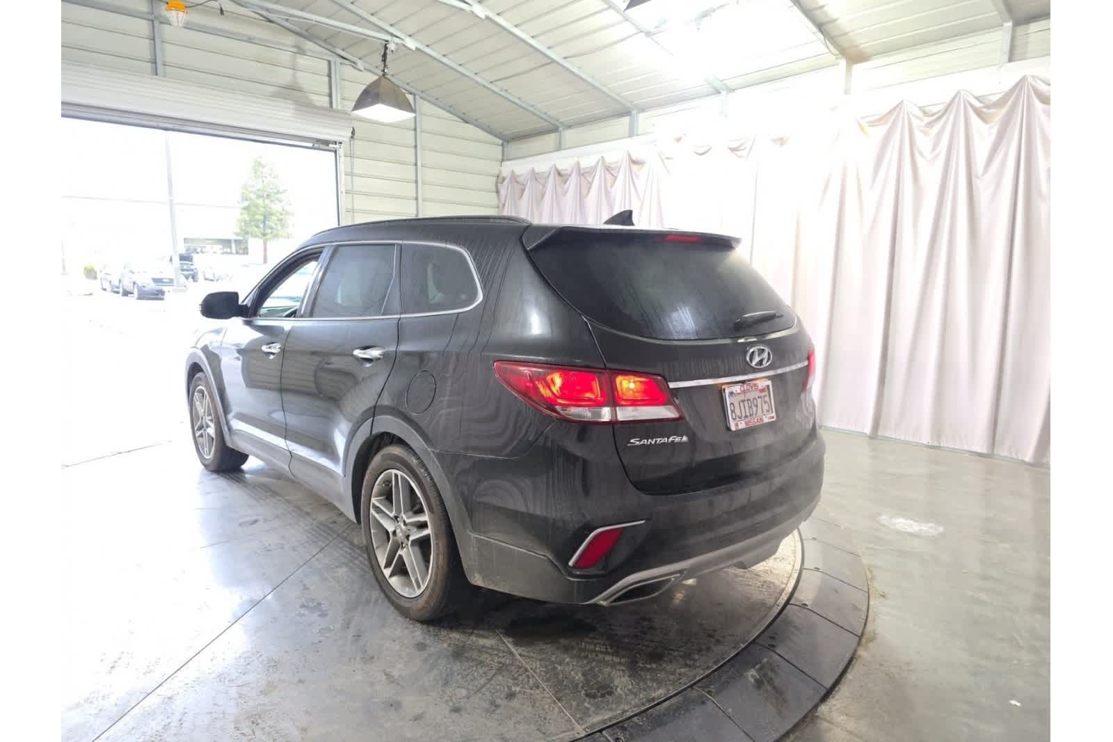 Thumbnail: 2018 Hyundai Santa Fe - 11