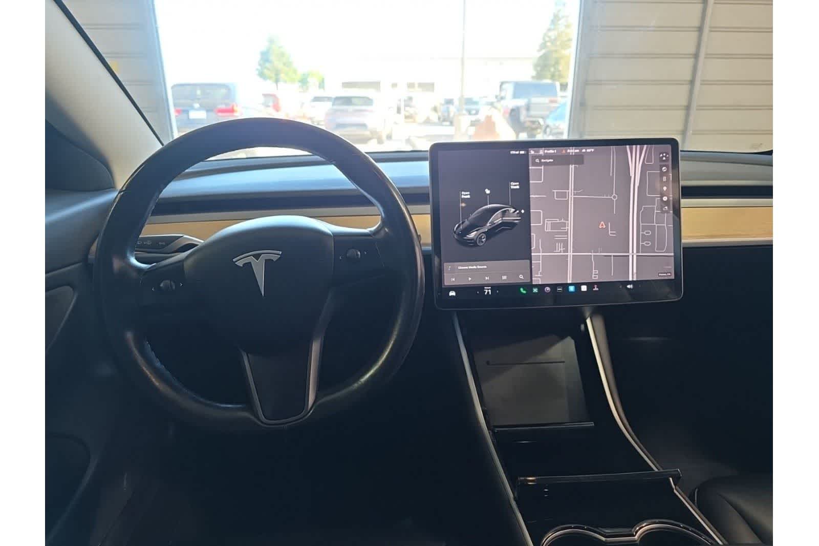 Thumbnail: 2018 Tesla Model 3 - 17