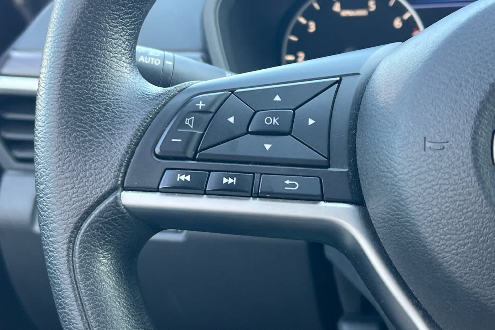 Thumbnail: 2024 Nissan Altima - 29