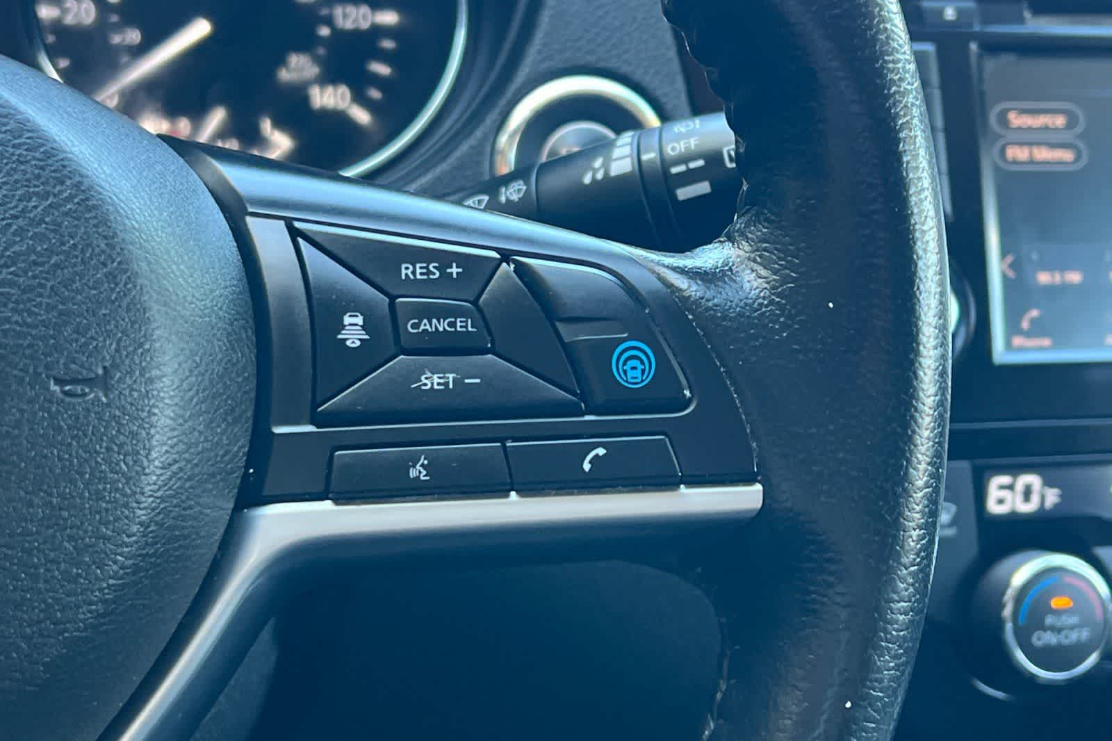 Thumbnail: 2020 Nissan Rogue - 29