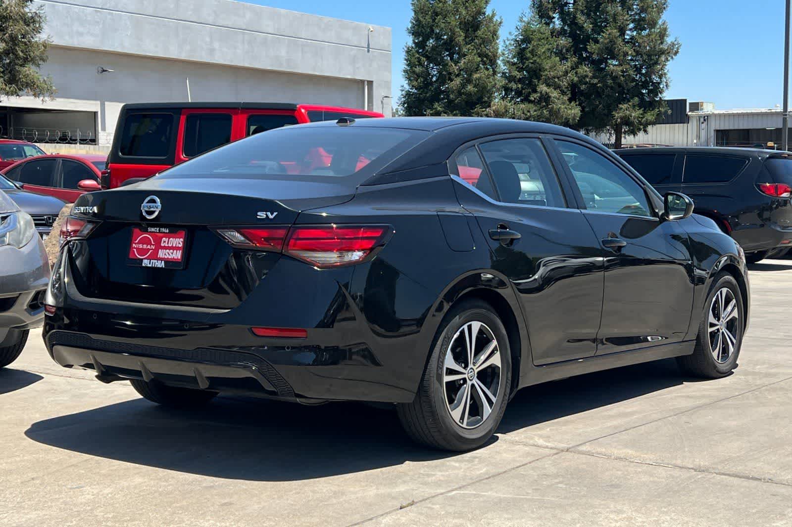 Thumbnail: 2023 Nissan Sentra - 3