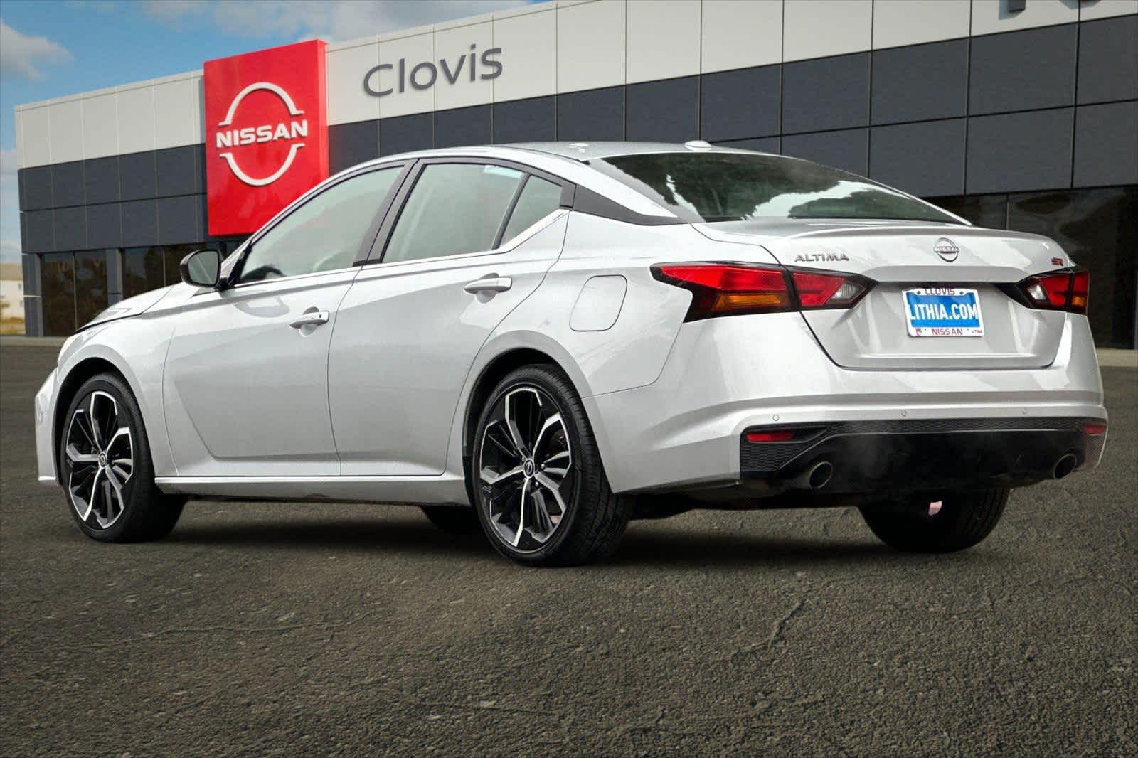 Thumbnail: 2023 Nissan Altima - 7