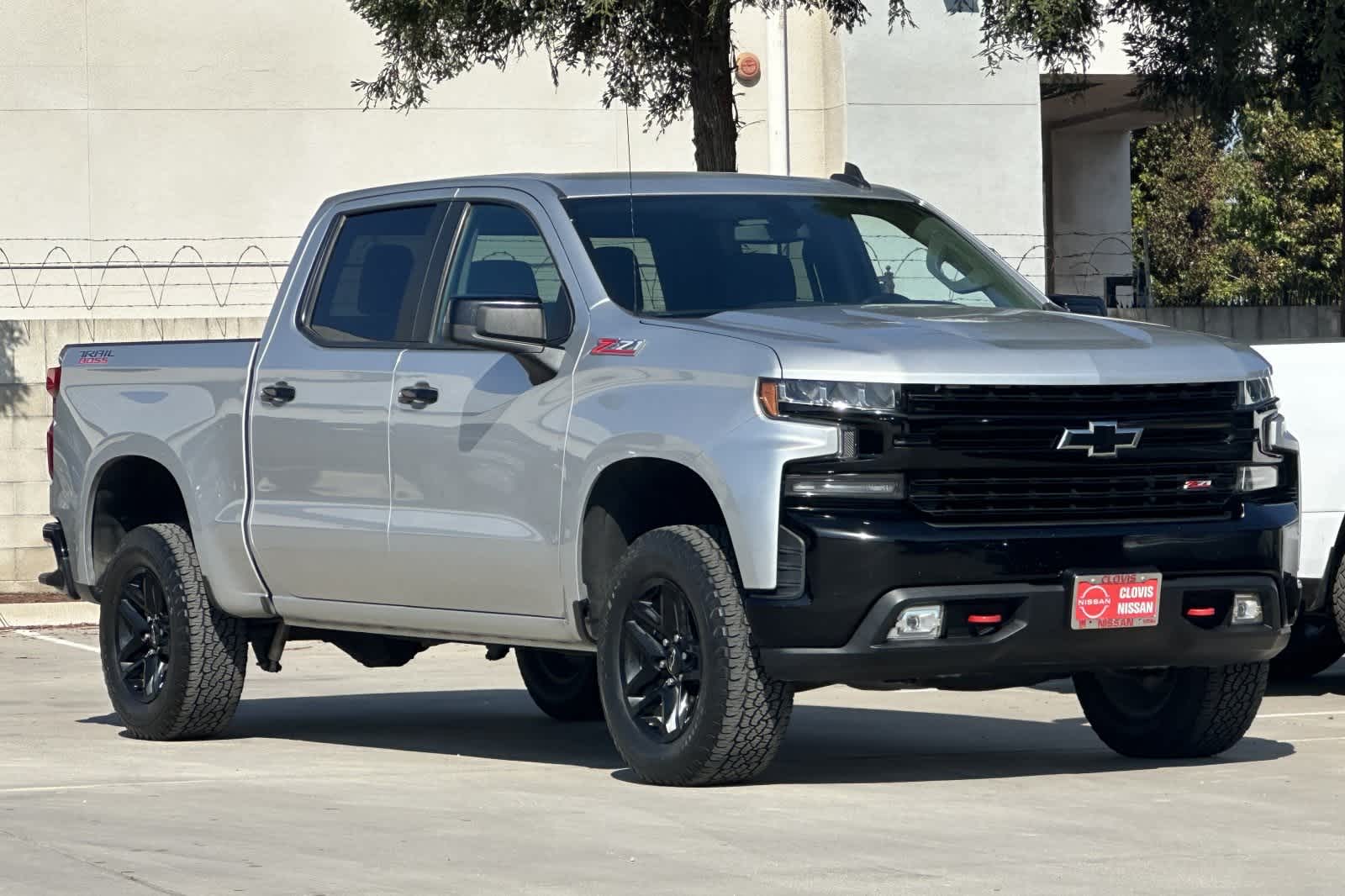 Thumbnail: 2019 Chevrolet Silverado 1500 - 10