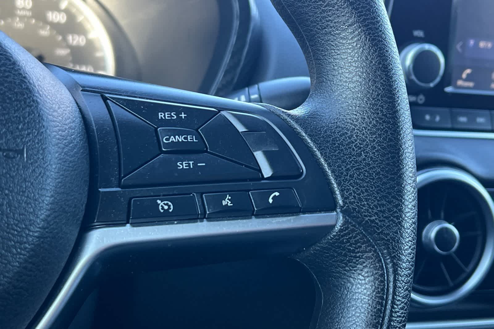 Thumbnail: 2023 Nissan Sentra - 28