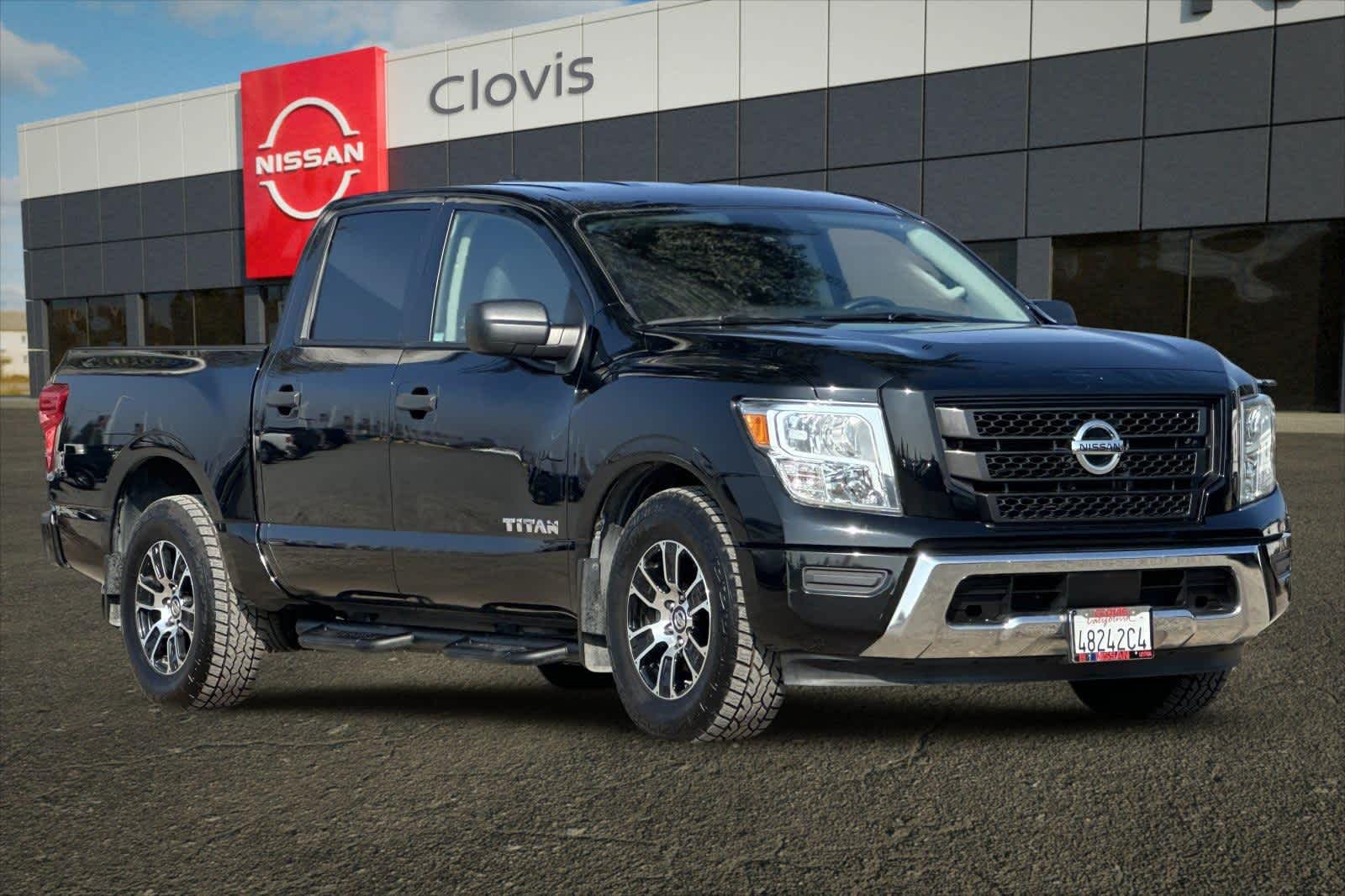 Thumbnail: 2022 Nissan Titan - 10