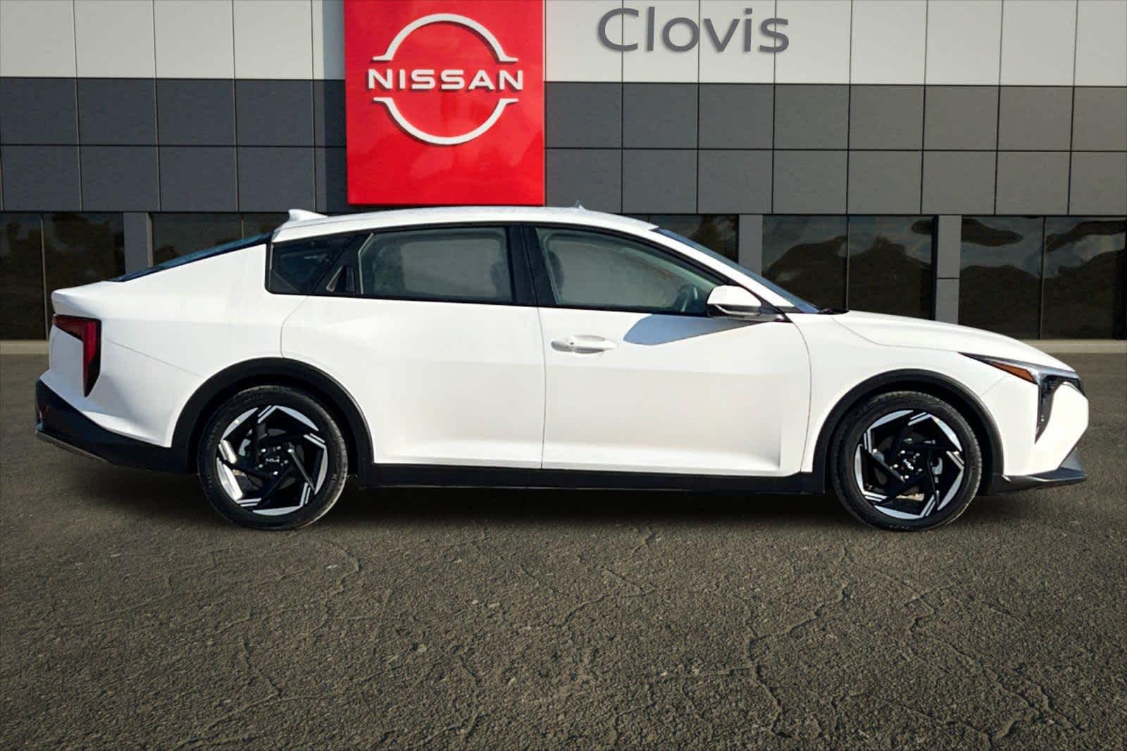 Thumbnail: 2025 Kia K4 - 9