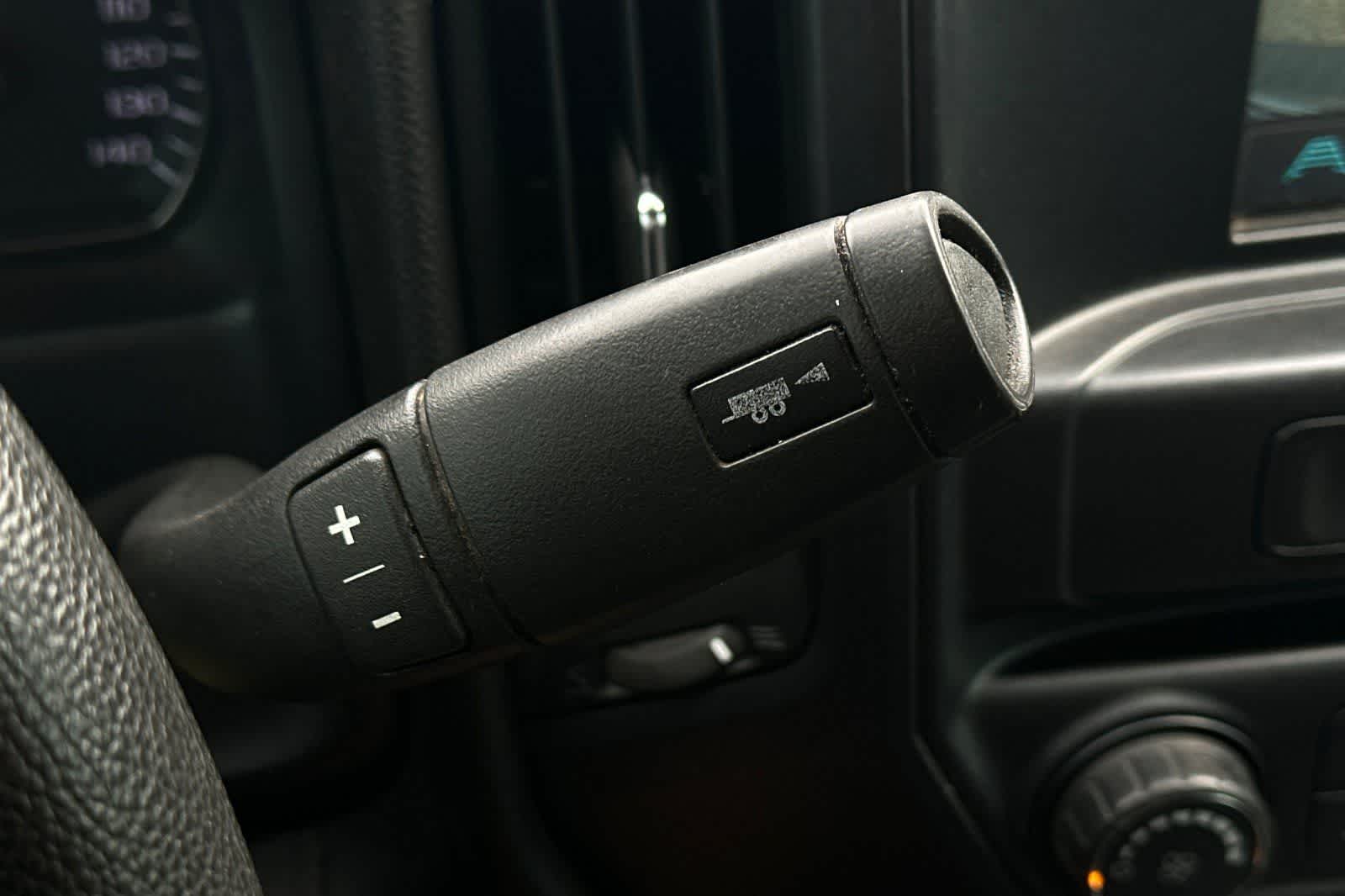 Thumbnail: 2018 Chevrolet Silverado 1500 - 22