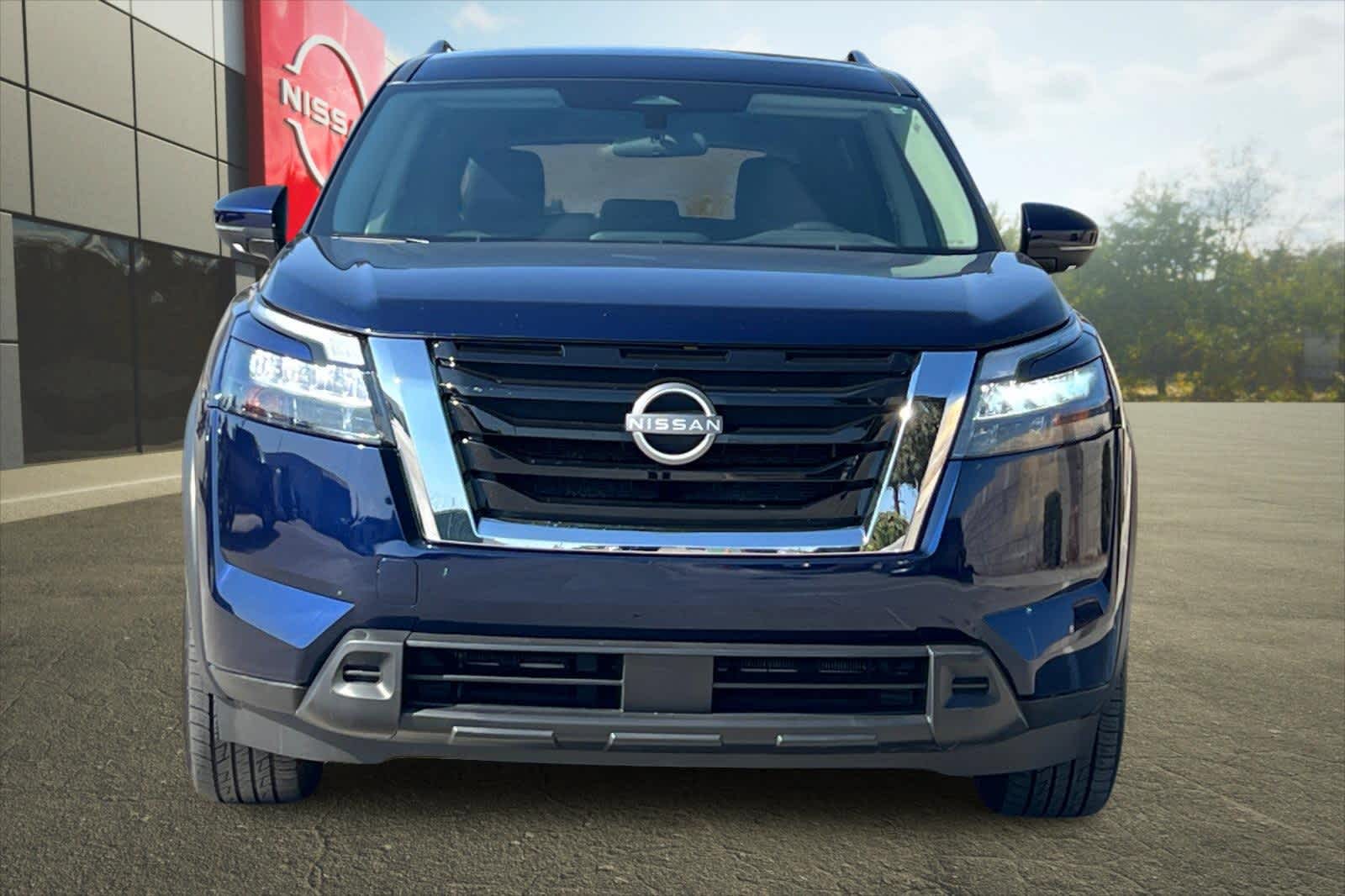 Thumbnail: 2025 Nissan Pathfinder - 11