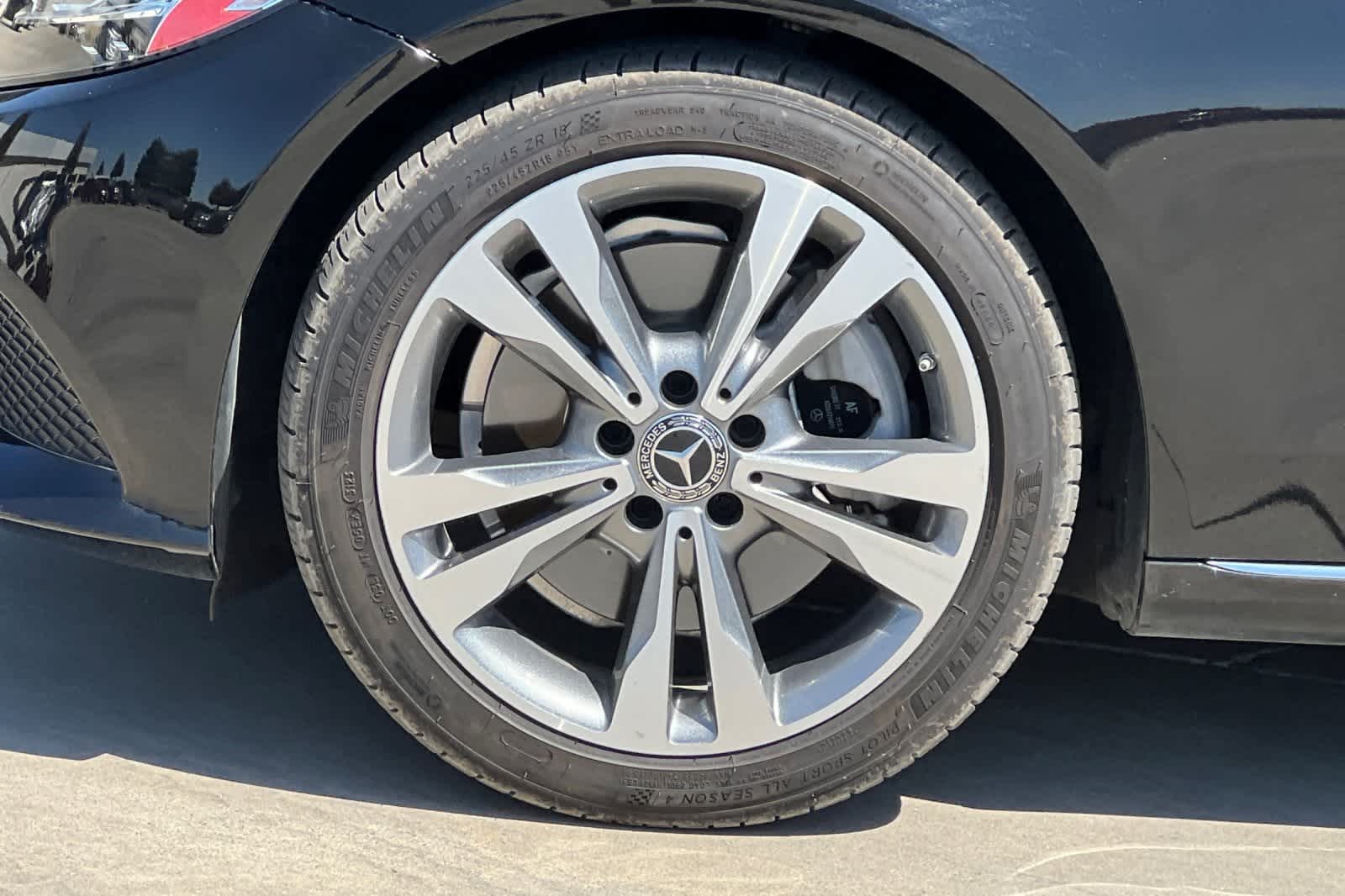 Thumbnail: 2019 Mercedes-Benz C-Class - 12